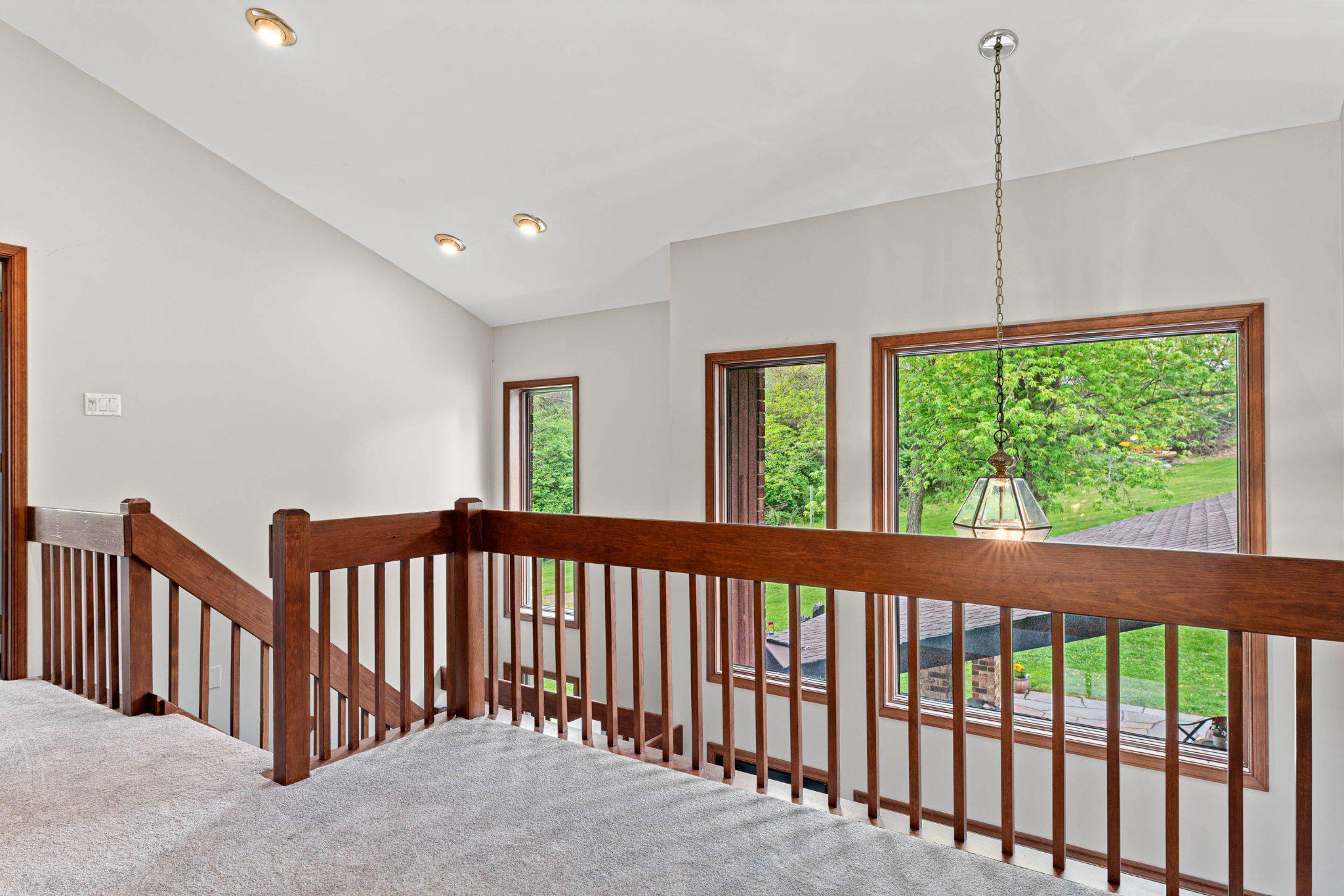 ELLIS WOOD ESTS - Residential