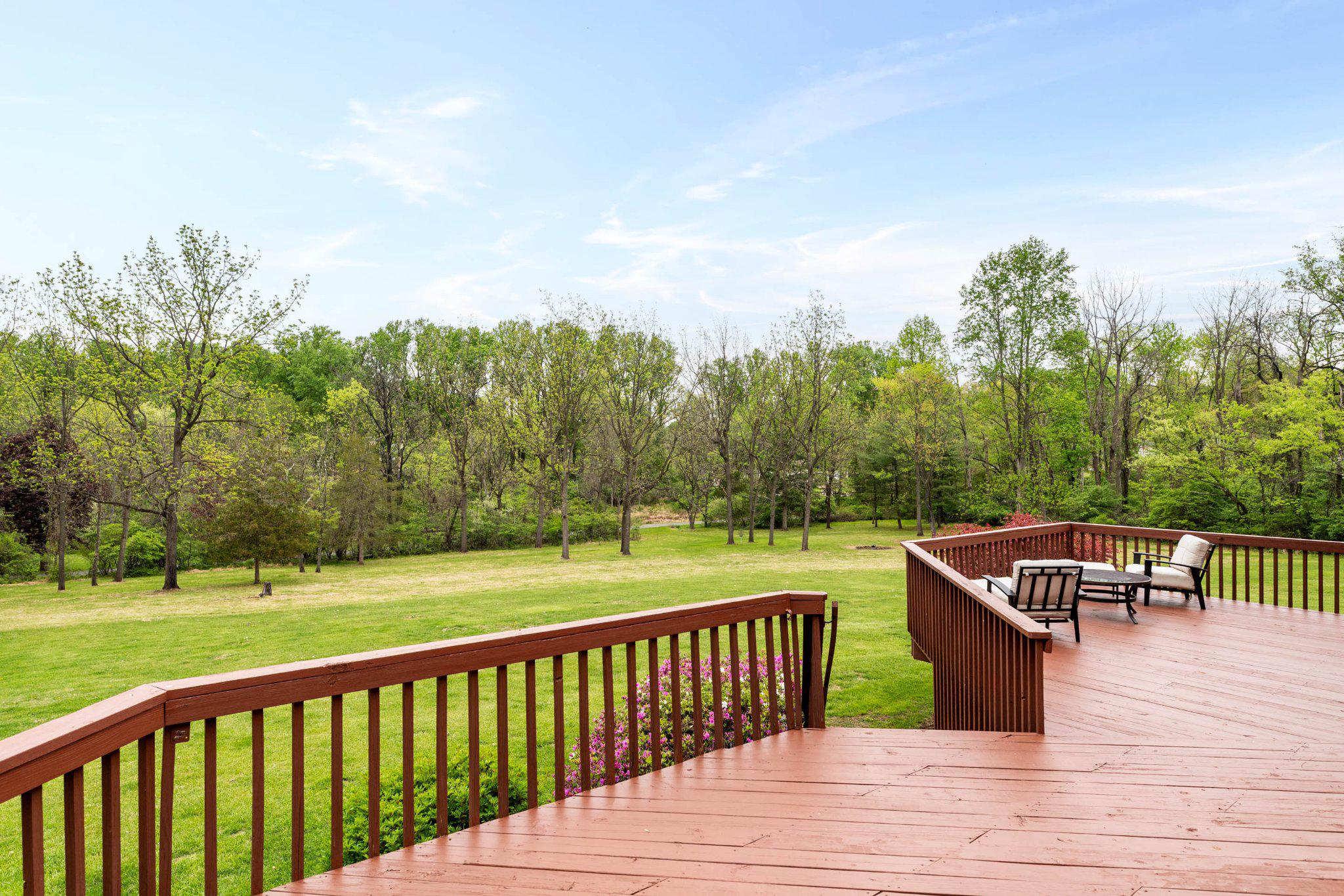 ELLIS WOOD ESTS - Residential