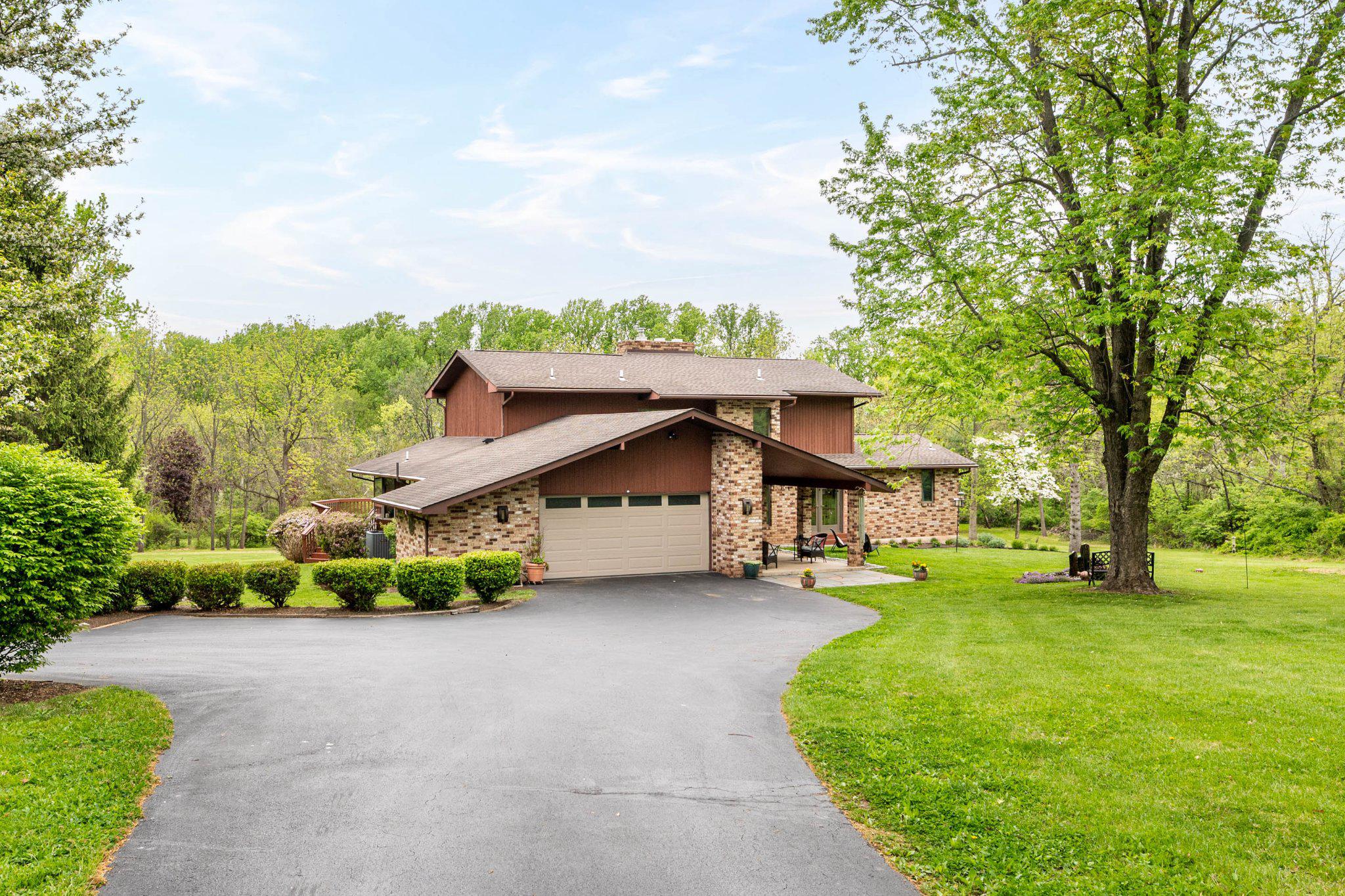 ELLIS WOOD ESTS - Residential