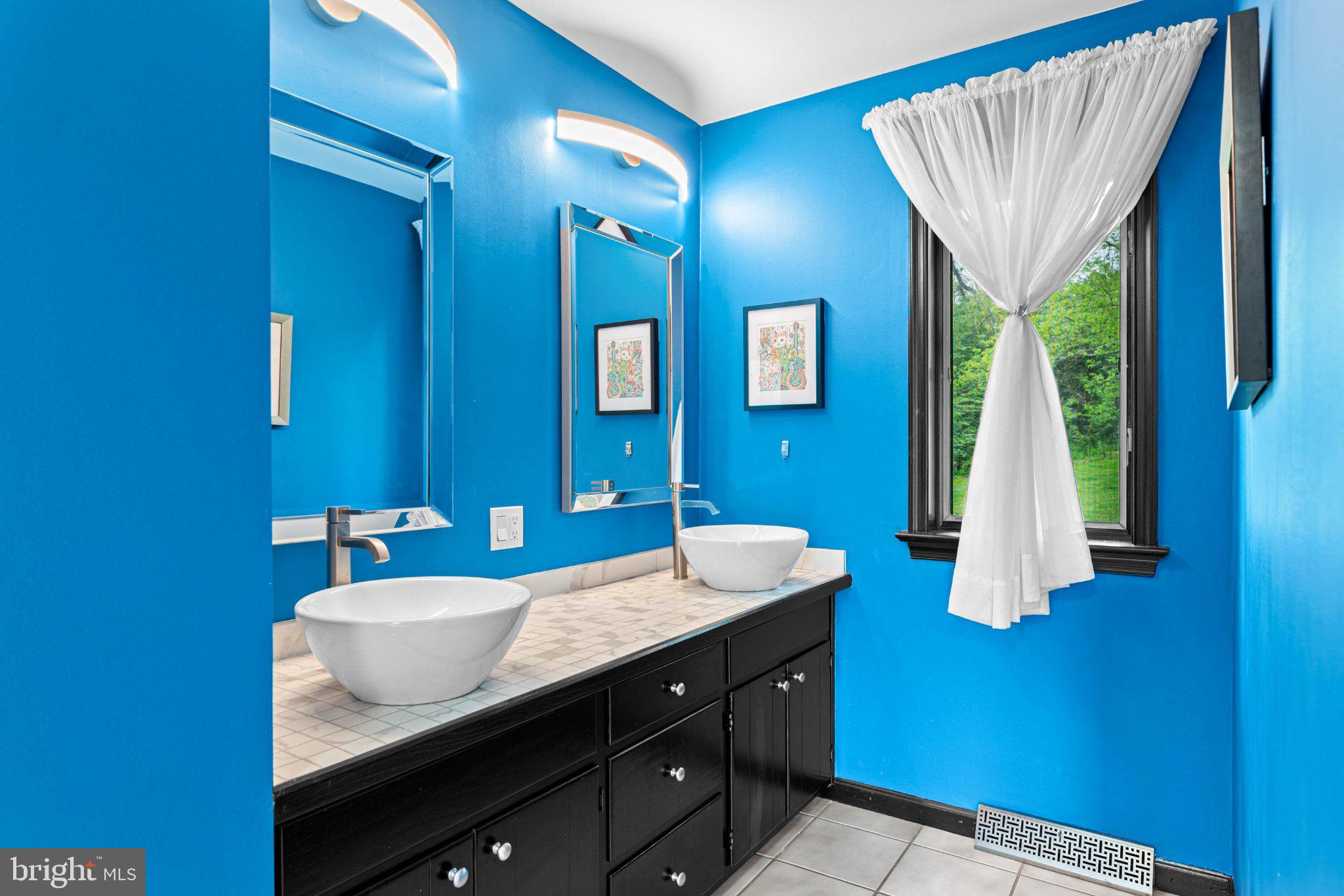 ELLIS WOOD ESTS - Residential