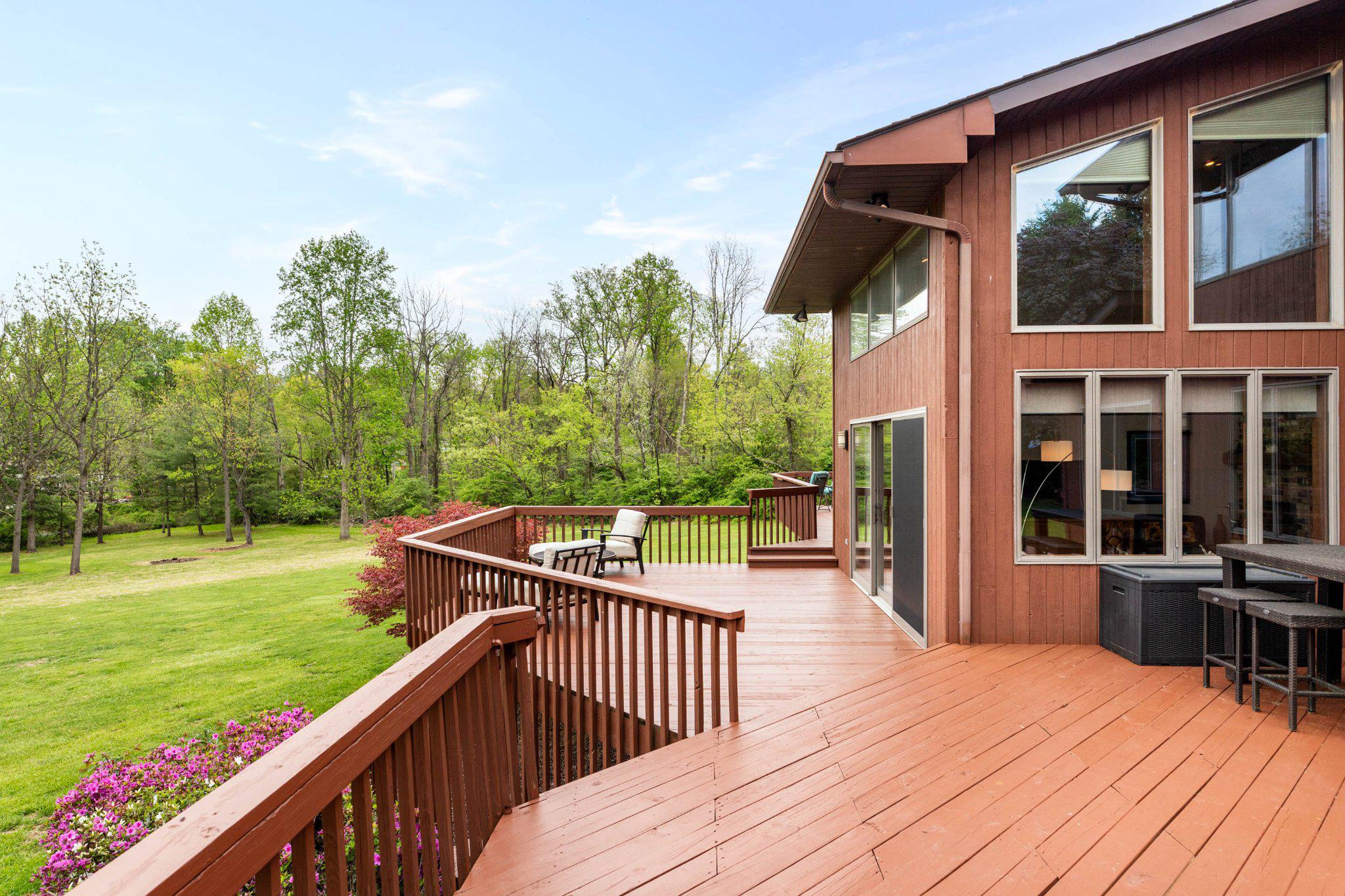 ELLIS WOOD ESTS - Residential