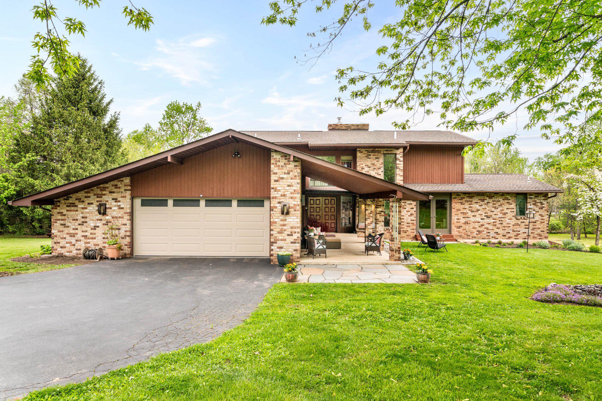 ELLIS WOOD ESTS - Residential