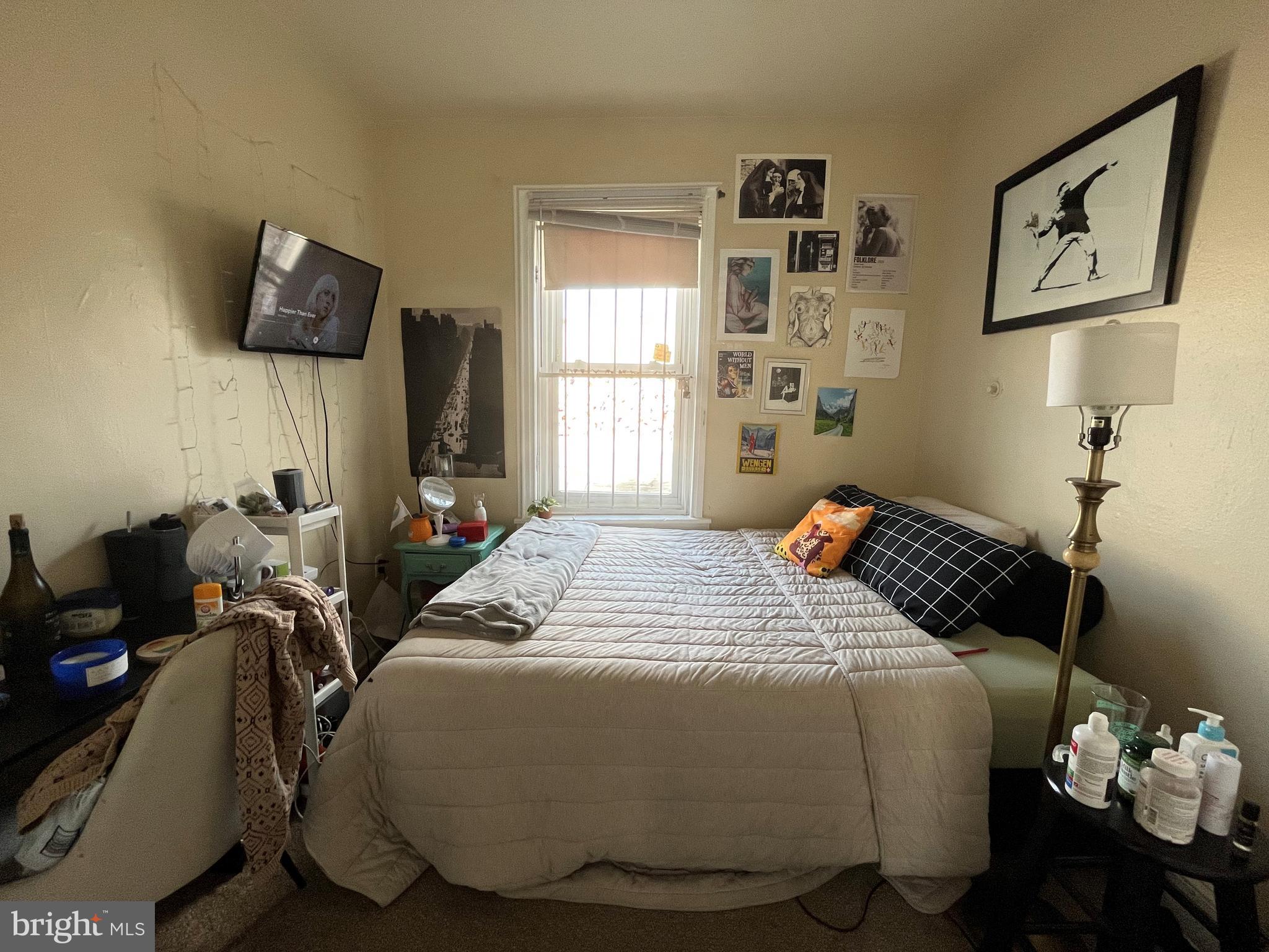 TEMPLE UNIVERSITY - Residential Lease