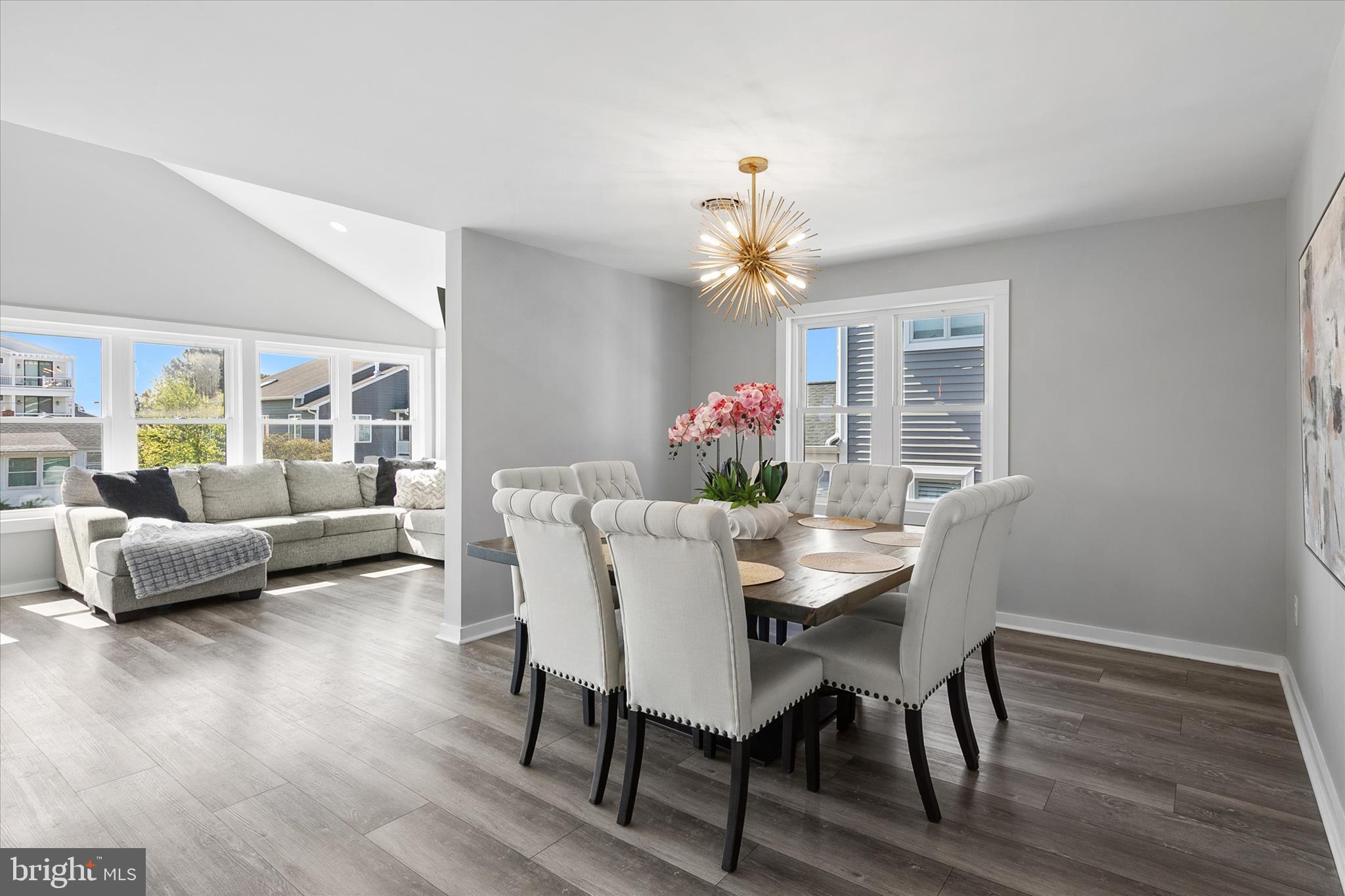 EDGEWATER ACRES - Residential
