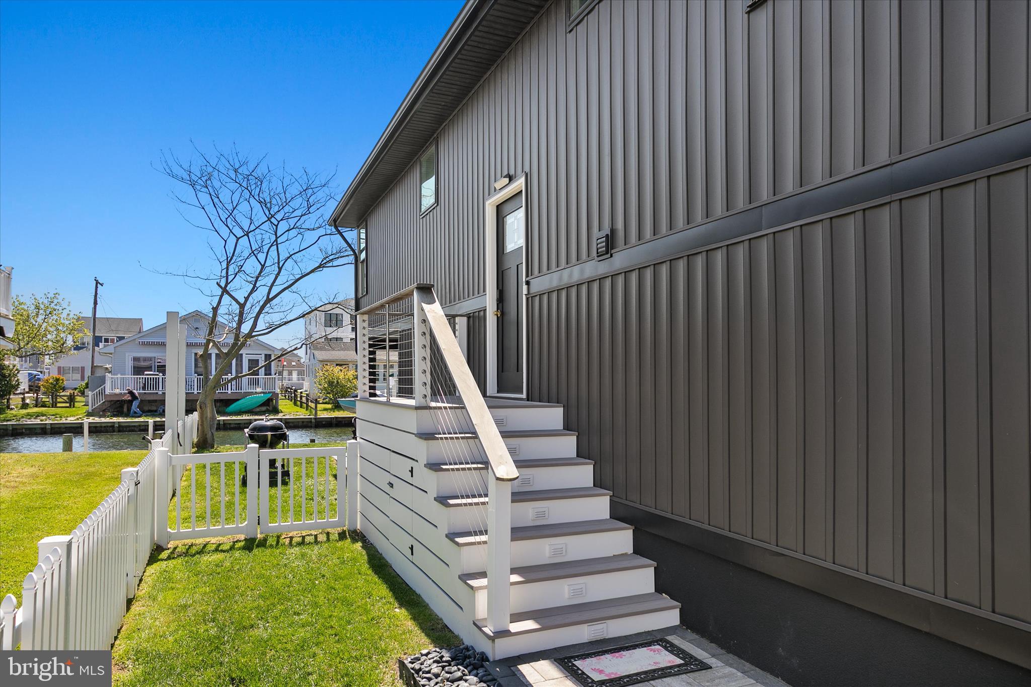EDGEWATER ACRES - Residential