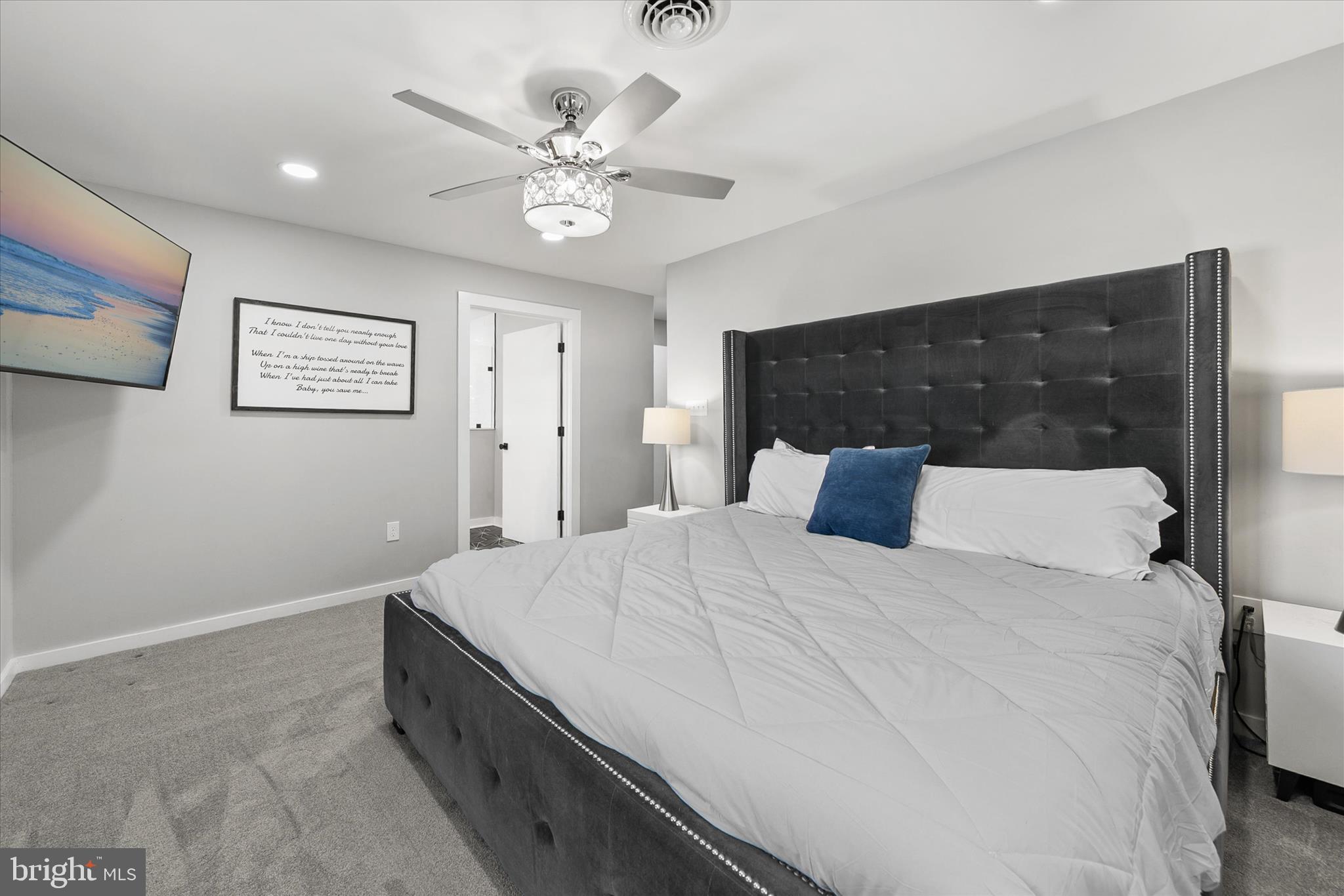 EDGEWATER ACRES - Residential