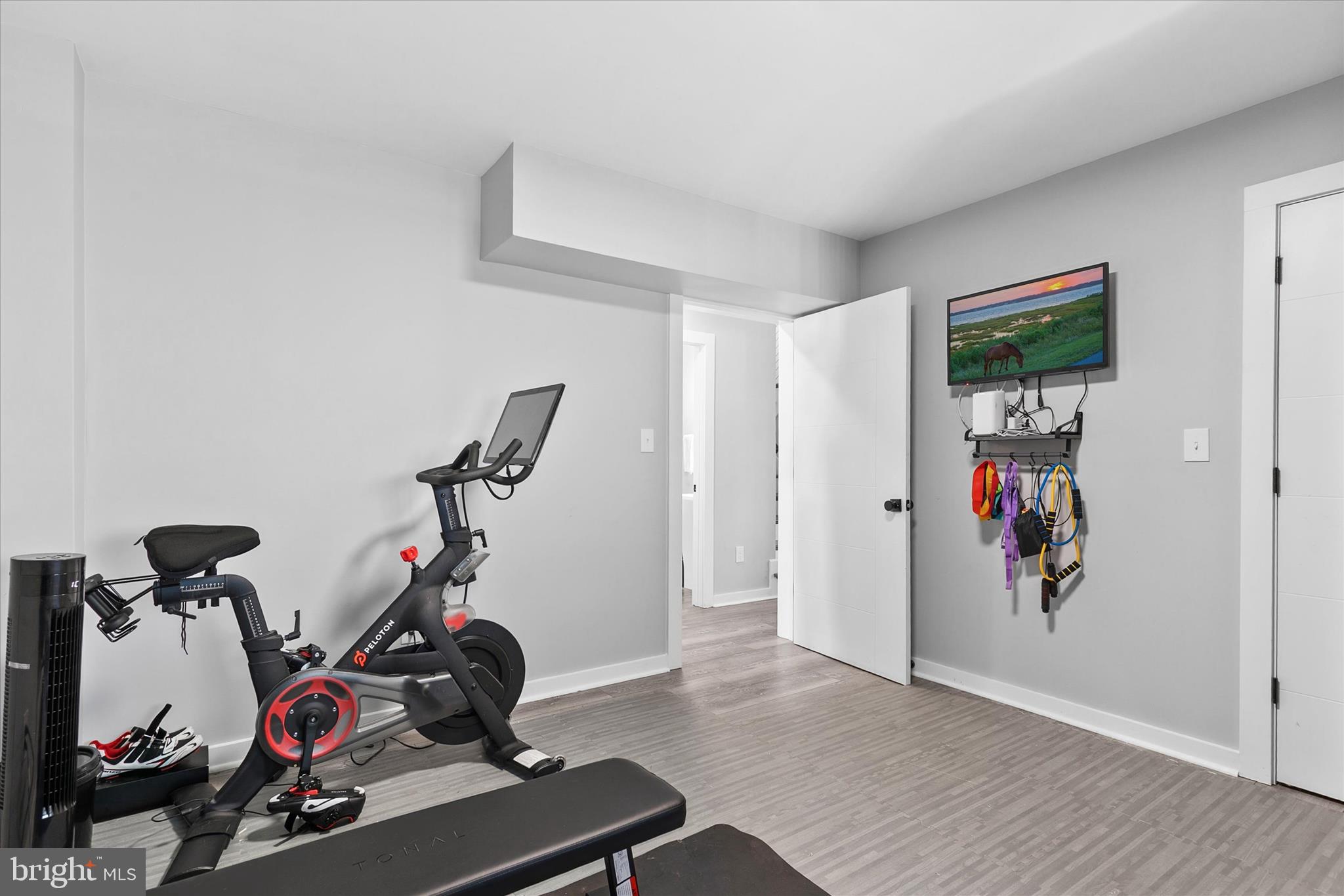 EDGEWATER ACRES - Residential