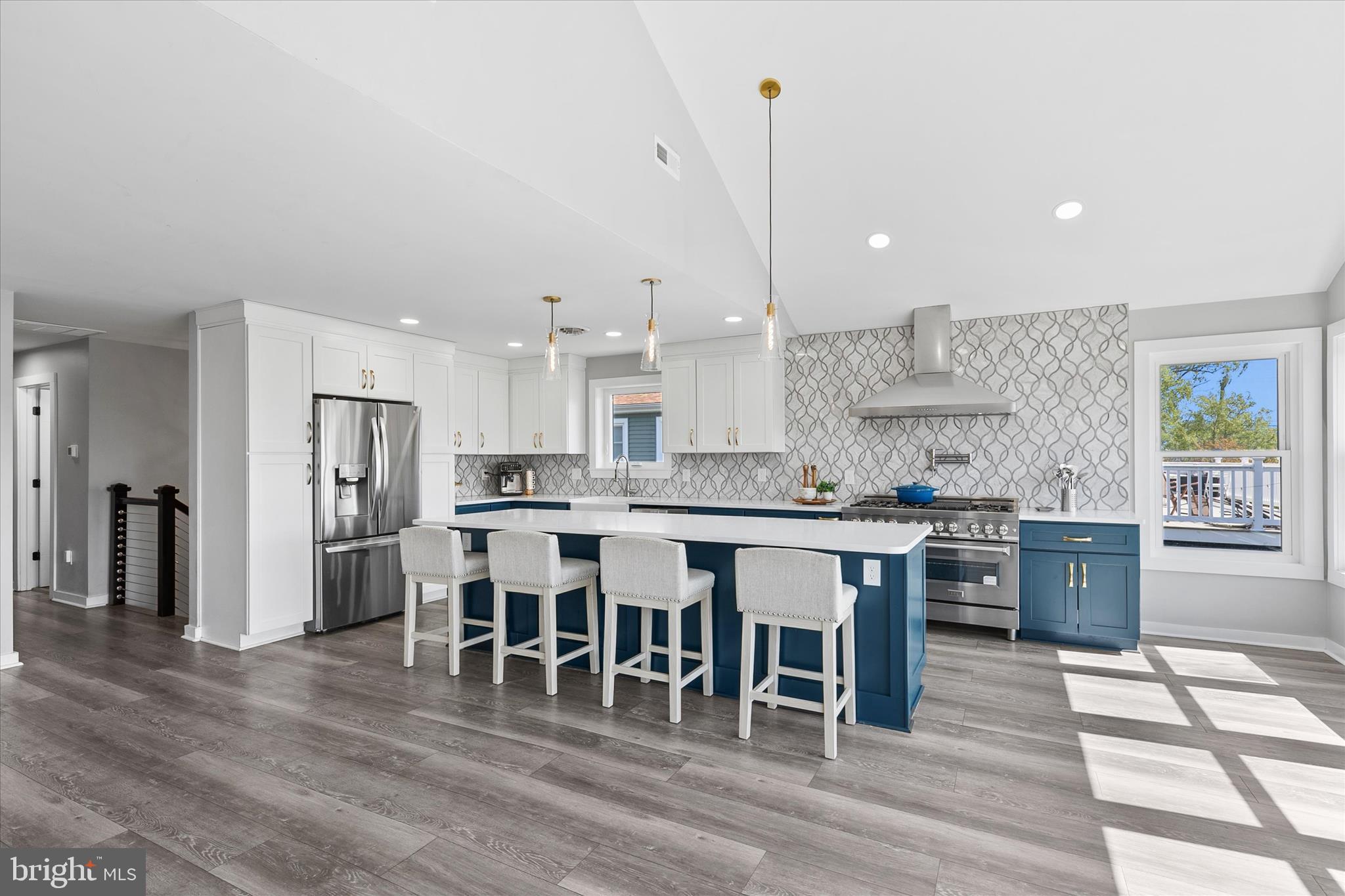 EDGEWATER ACRES - Residential