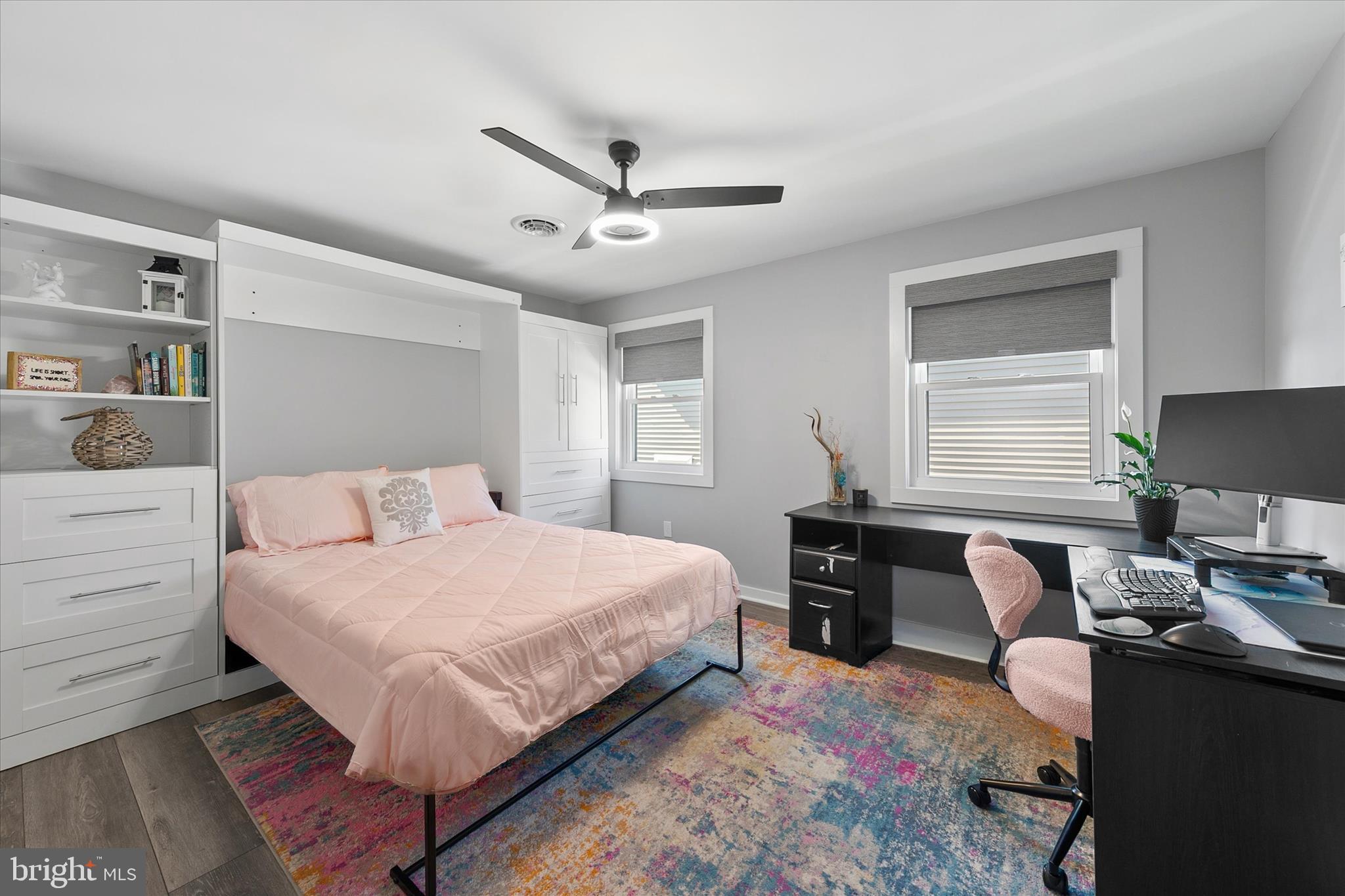 EDGEWATER ACRES - Residential
