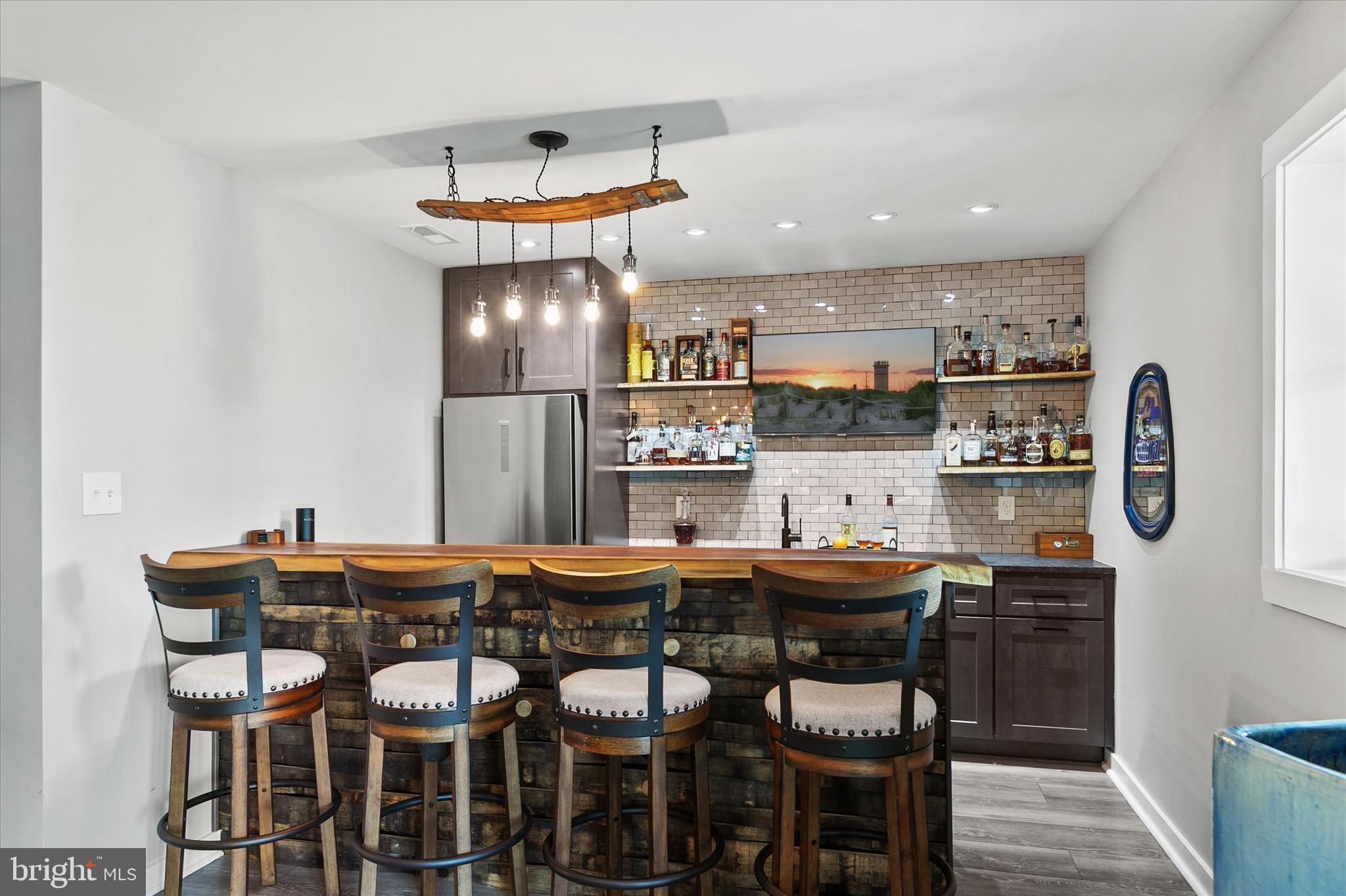 EDGEWATER ACRES - Residential