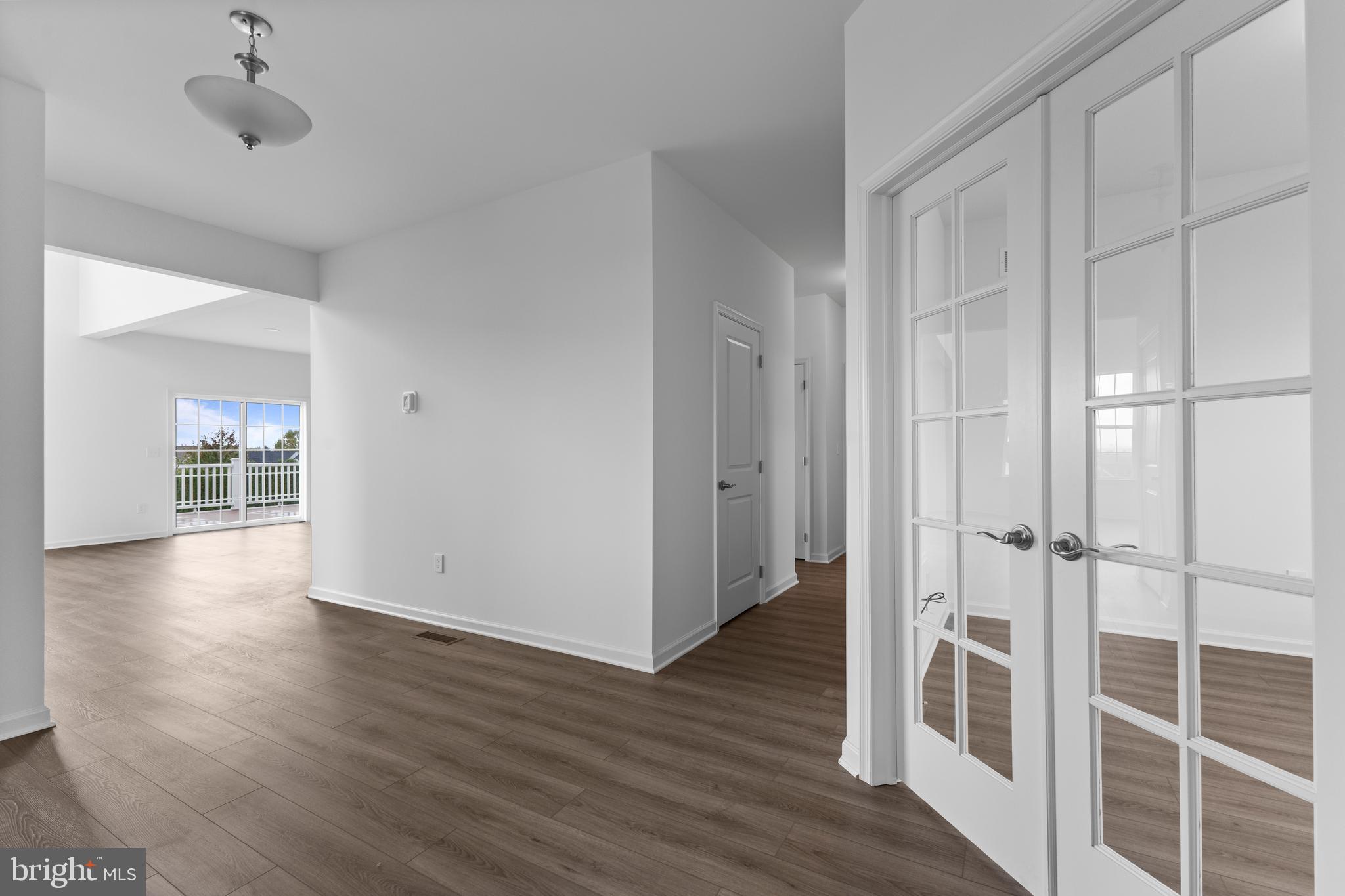 STEEPLECHASE NORTH - Residential