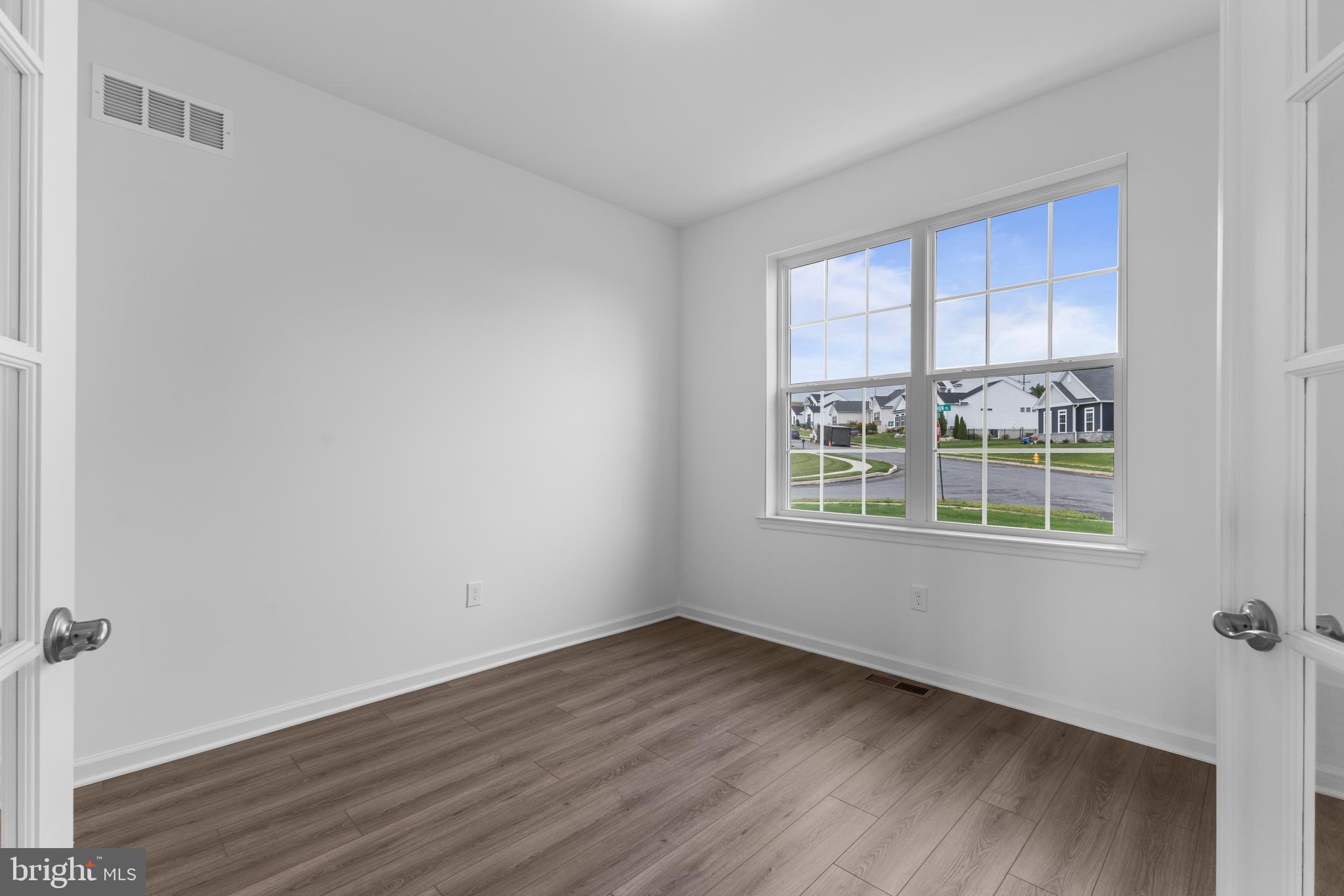 STEEPLECHASE NORTH - Residential