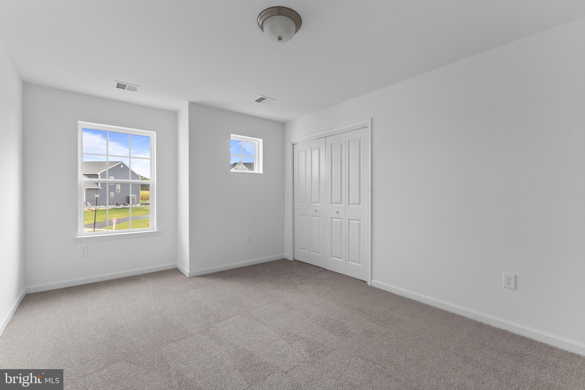 STEEPLECHASE NORTH - Residential