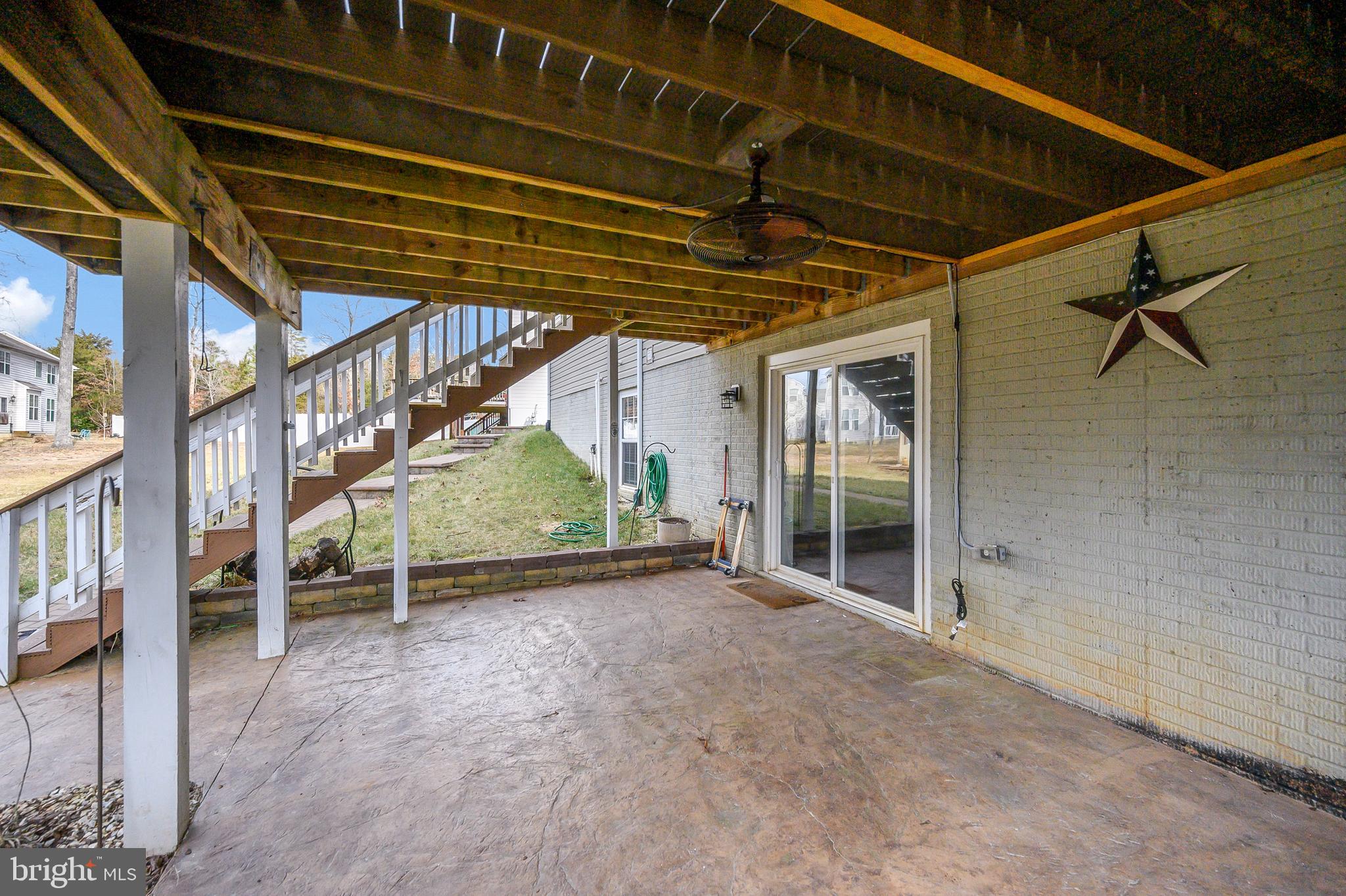 WILDERNESS SHORES - Residential