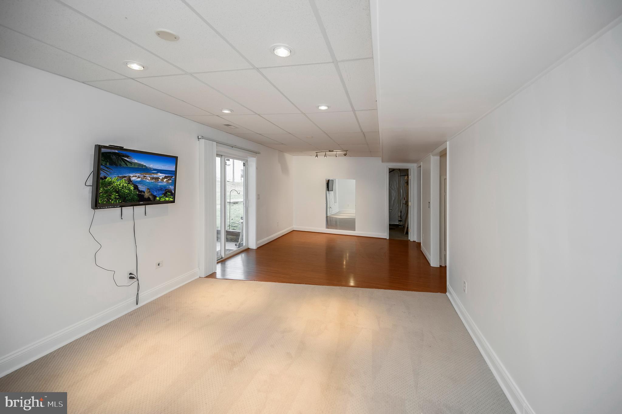 WILDERNESS SHORES - Residential