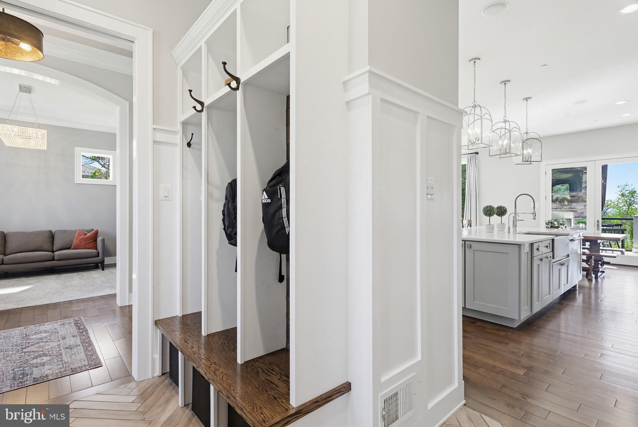 DOWNTOWN - Residential