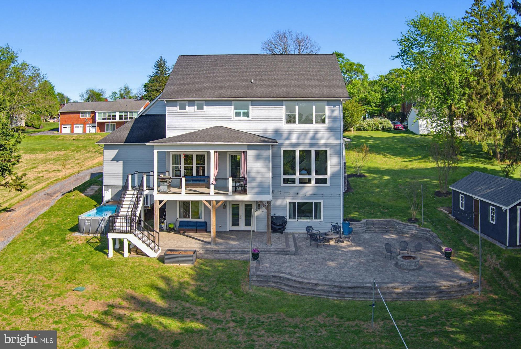 DOWNTOWN - Residential