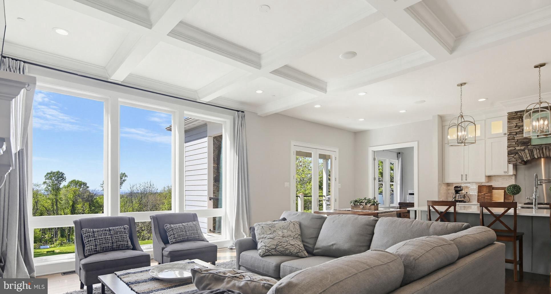 DOWNTOWN - Residential