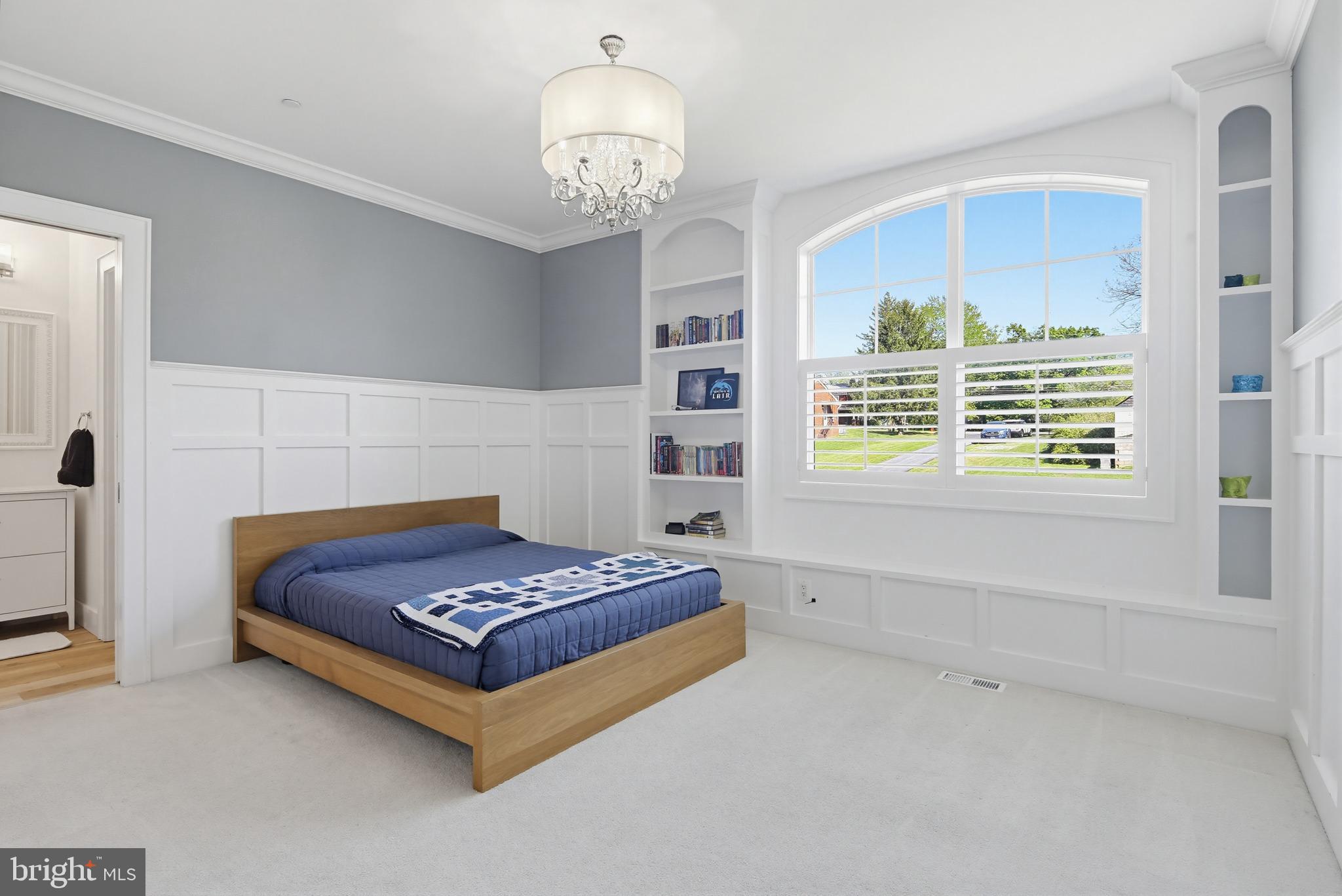 DOWNTOWN - Residential