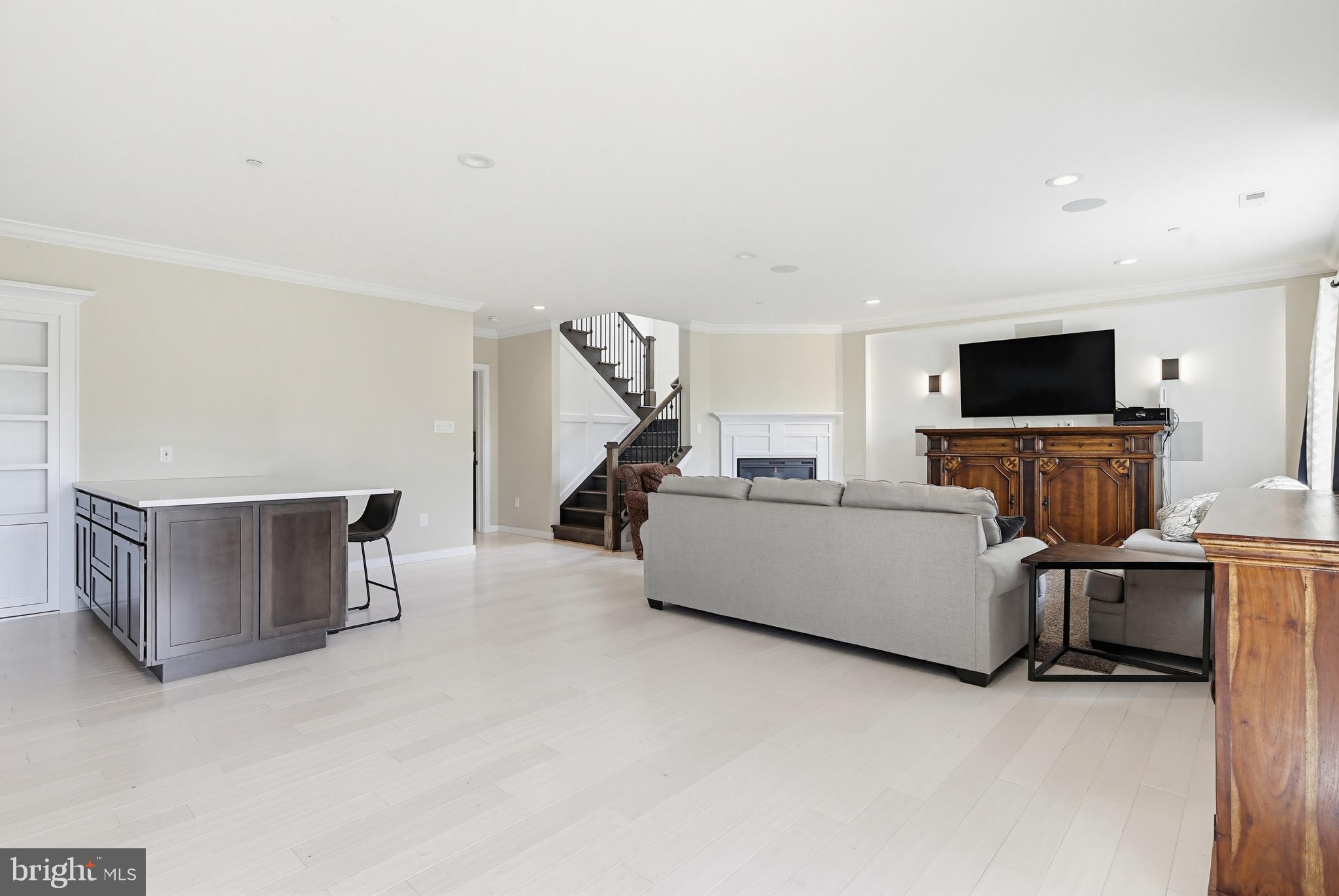 DOWNTOWN - Residential