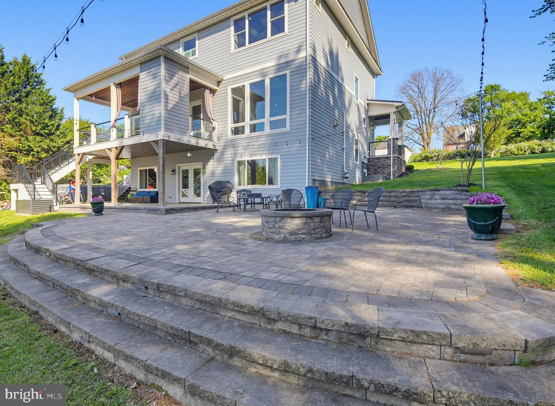 DOWNTOWN - Residential