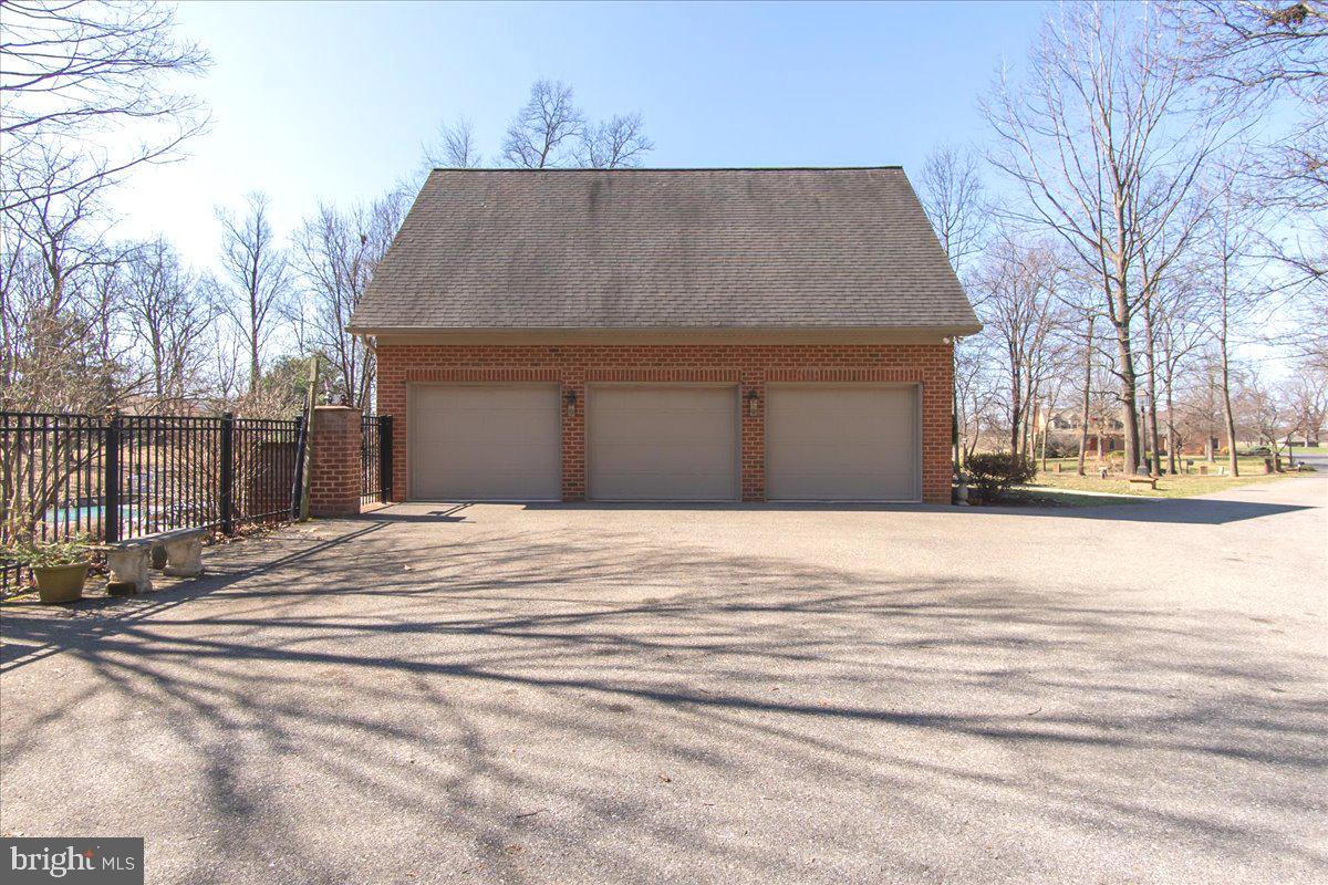 LAPPANS ESTATES - Residential