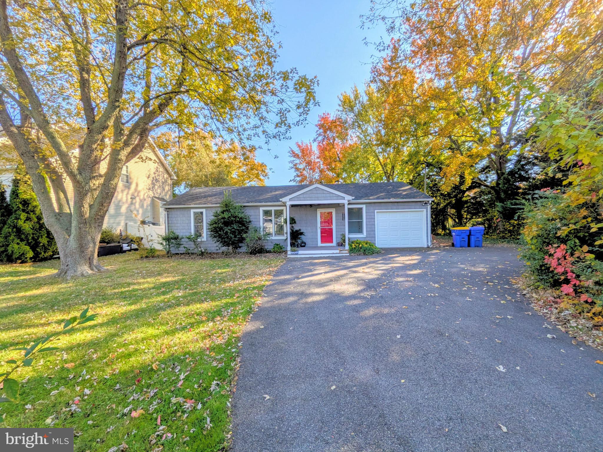 965 CHESTER RIVER DRIVE