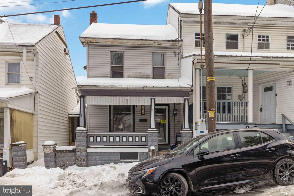 Photo of 838 W Pine Street, COAL TOWNSHIP, PA 17866 (MLS # PANU2002870)