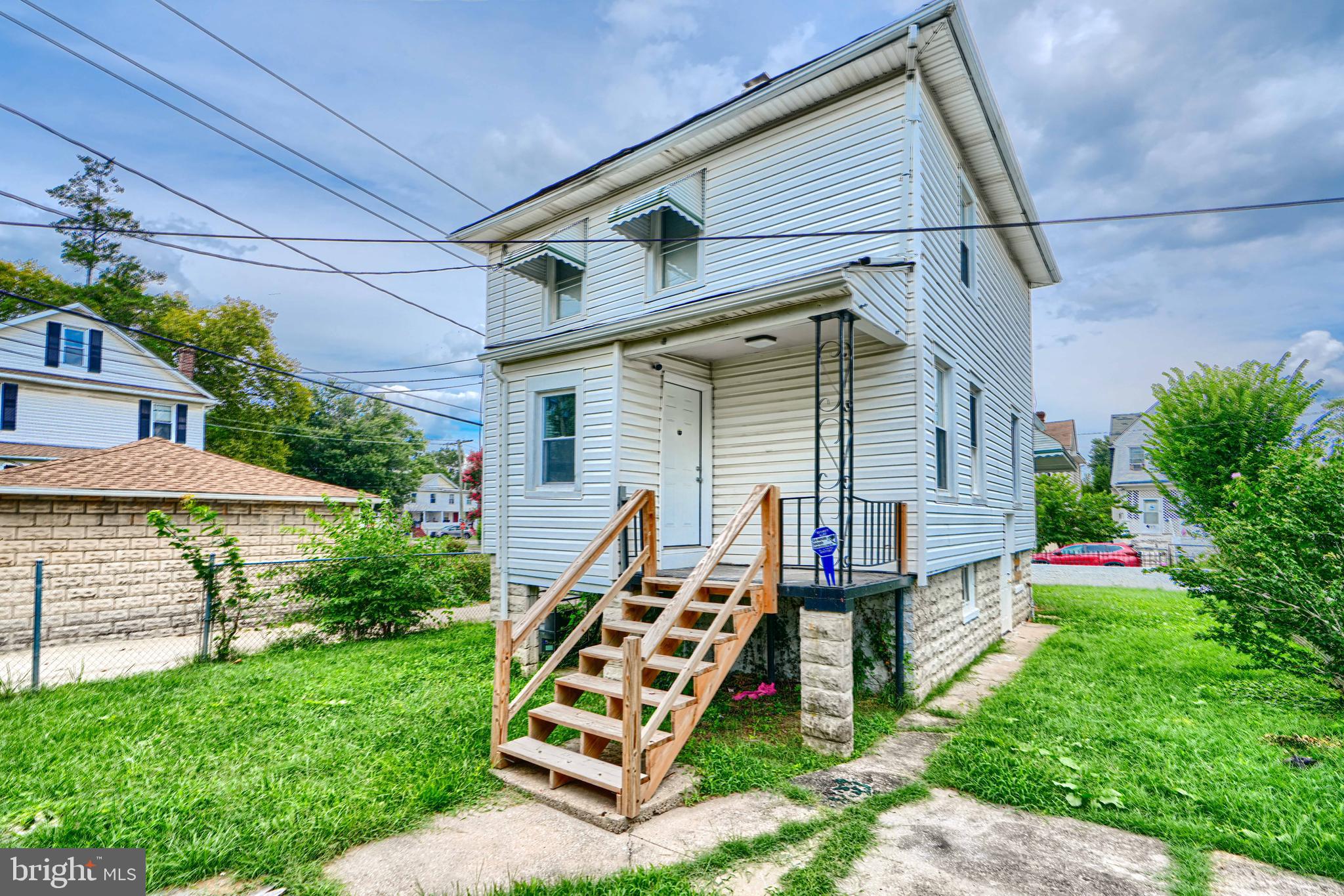 WOODMERE - Residential