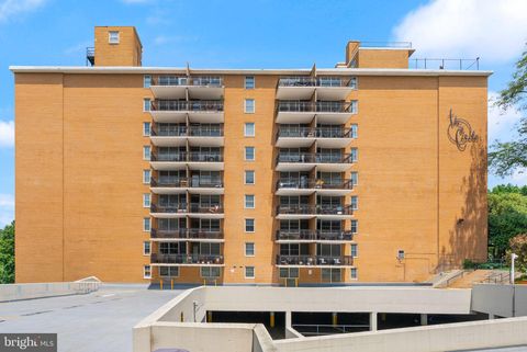 2030 N ADAMS STREET 911 ARLINGTON VA 22201