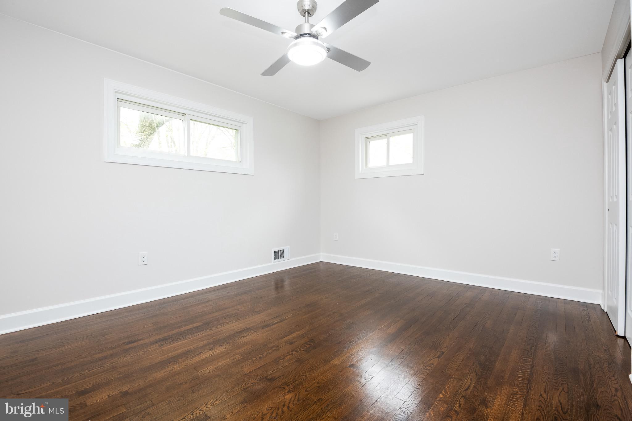 ROBIN HOOD PLAINS - Residential