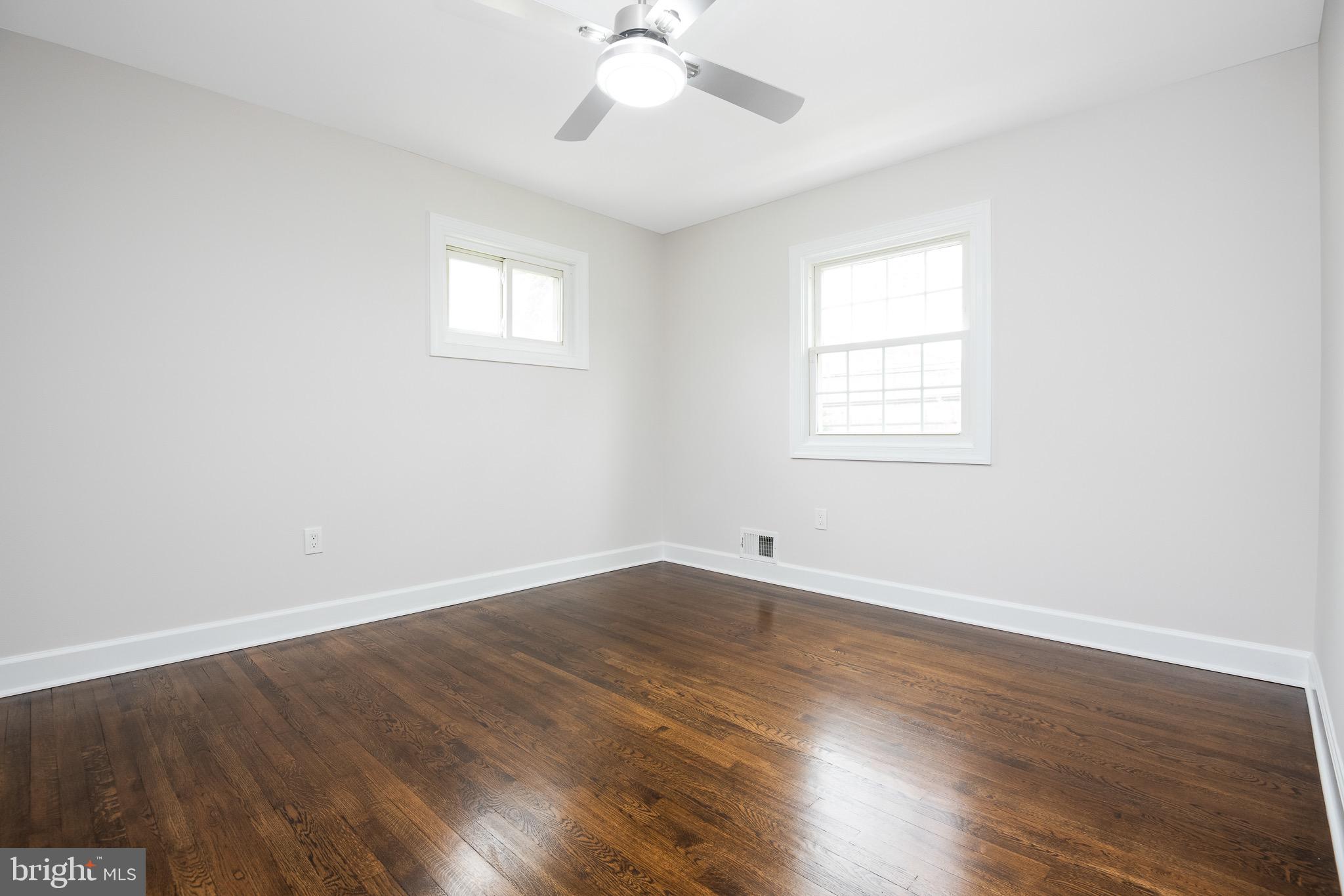 ROBIN HOOD PLAINS - Residential