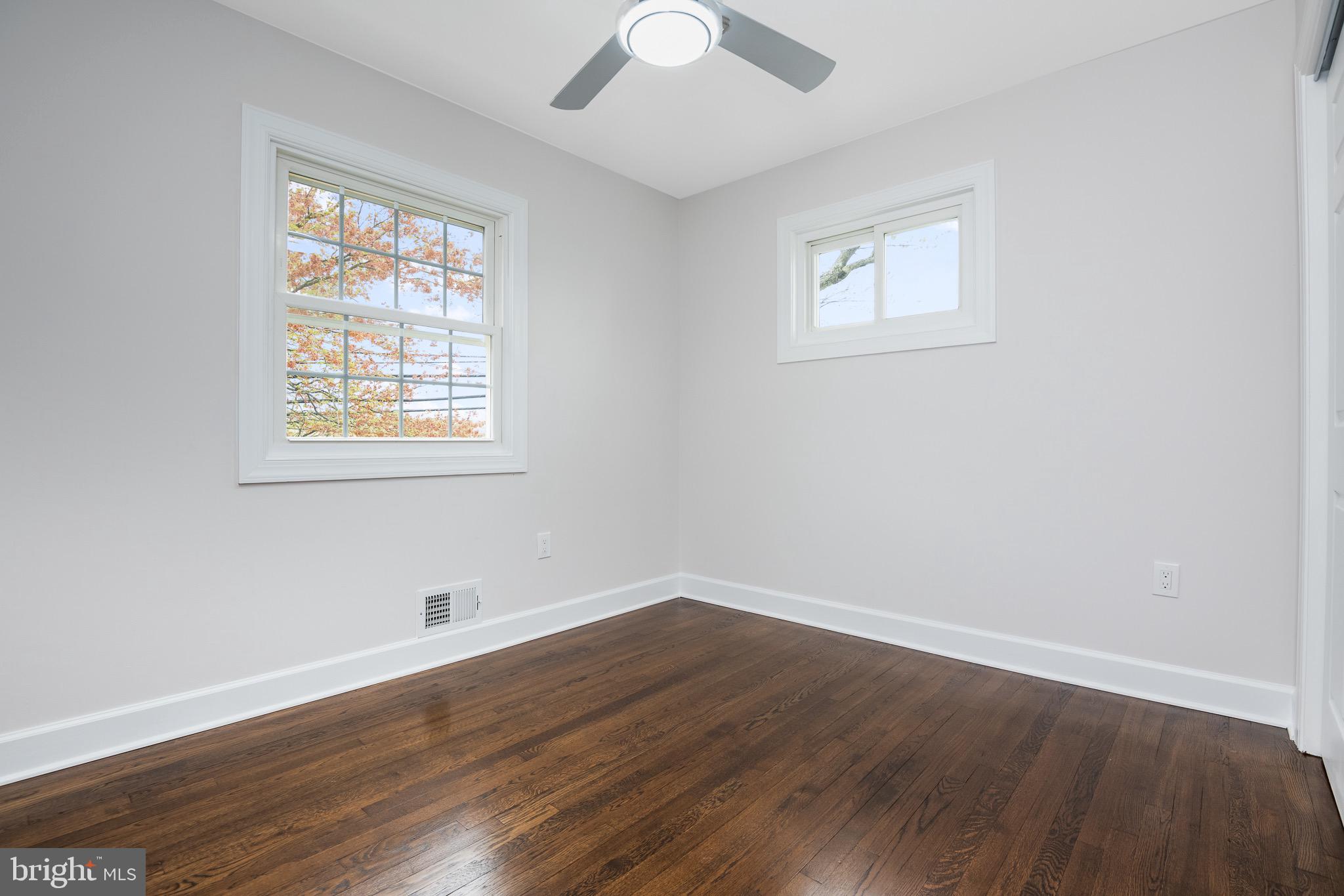 ROBIN HOOD PLAINS - Residential