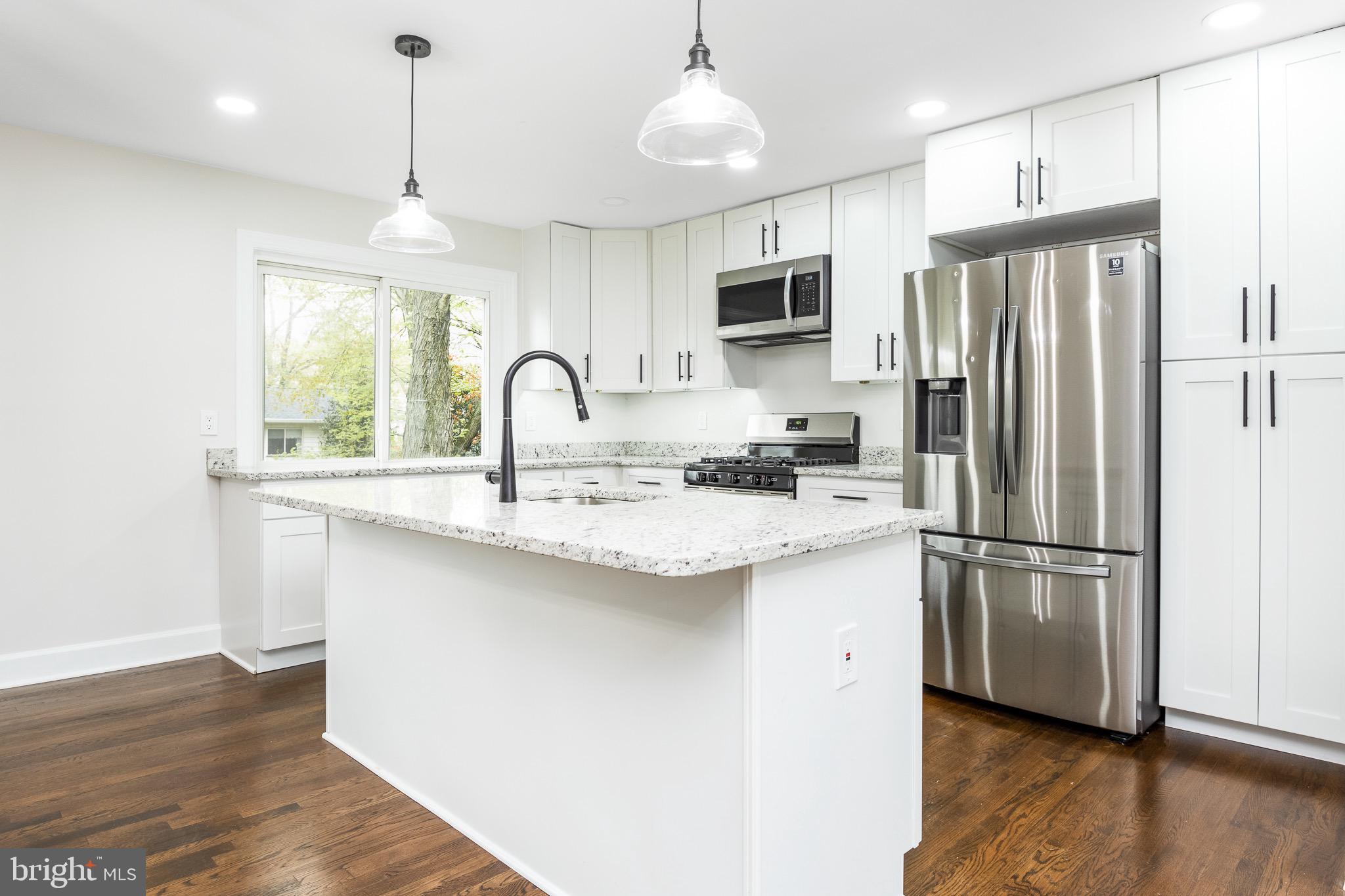 ROBIN HOOD PLAINS - Residential