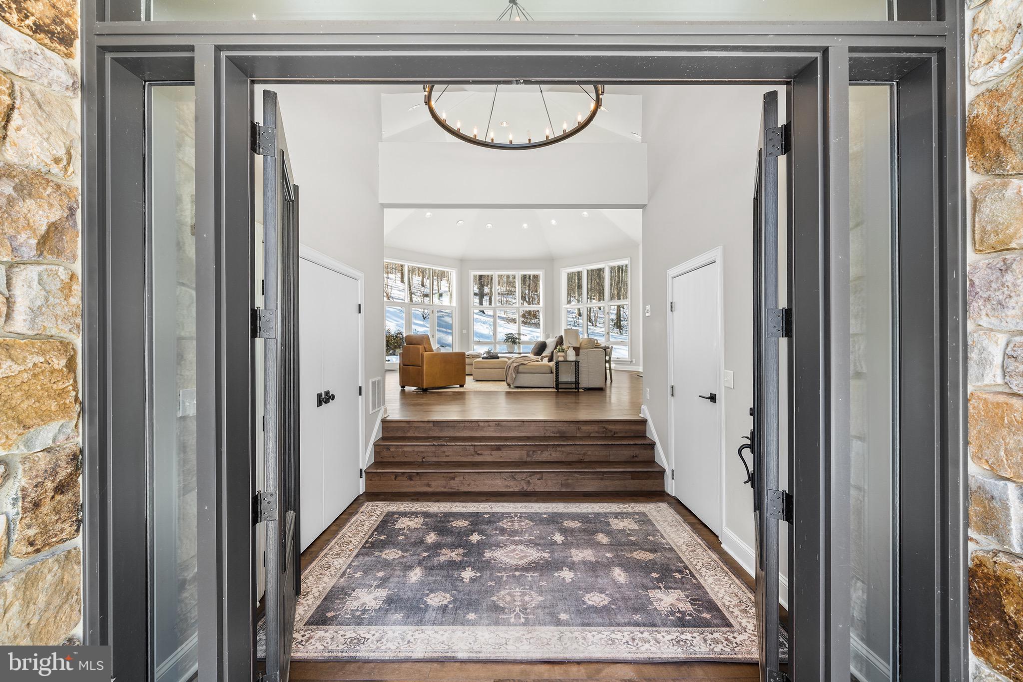 2800 HORSESHOE TRAIL