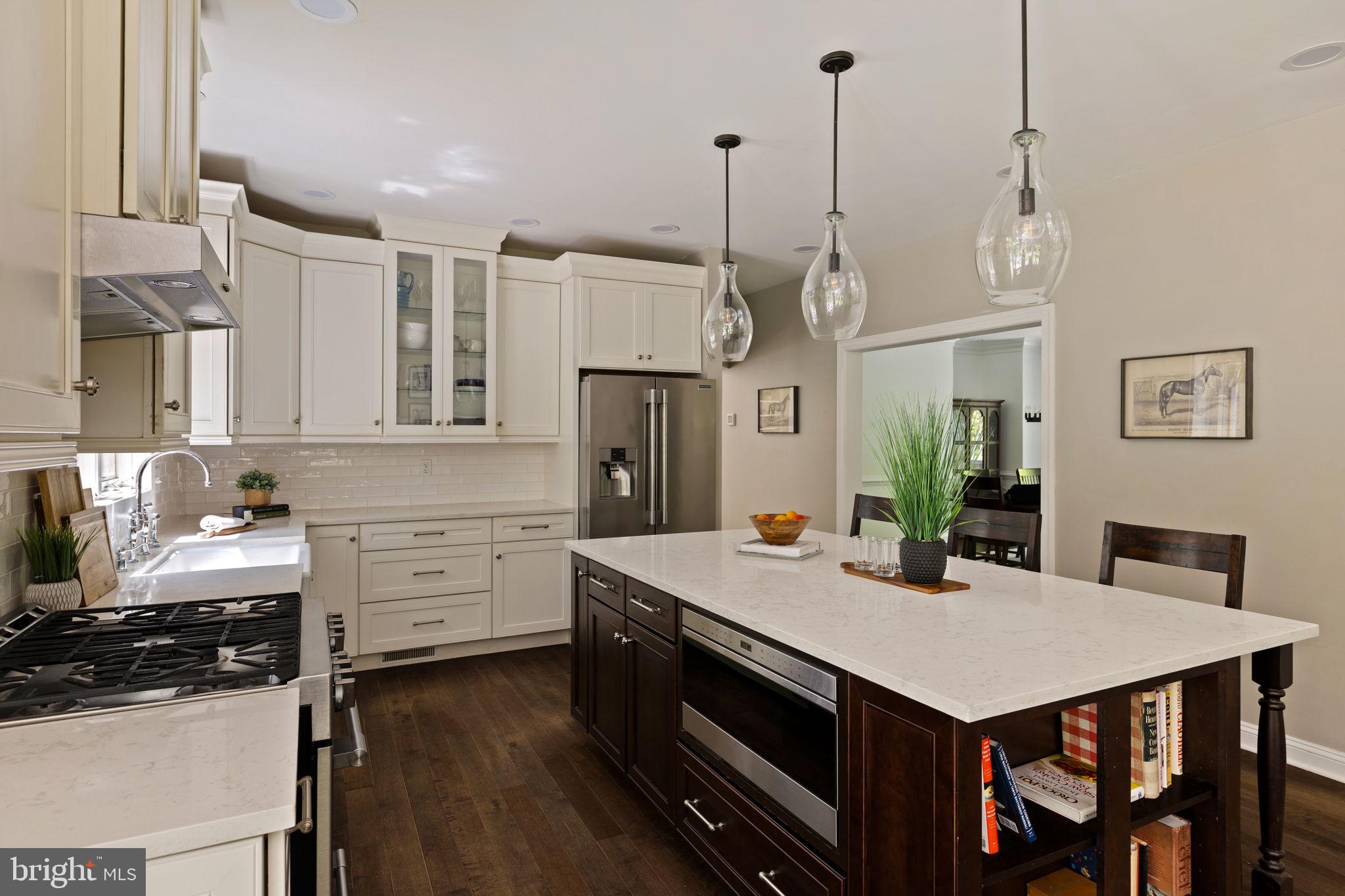 HUNTVIEW AT HORSES - Residential