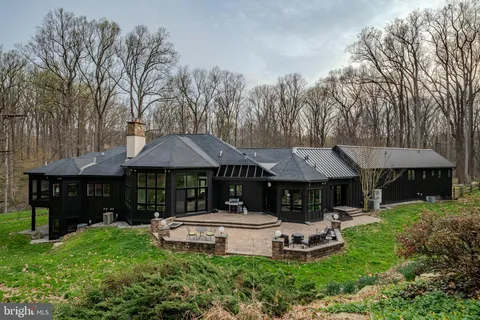 2800 Horseshoe Trail, Chester Springs, PA 19425 - MLS#: PACT2116360