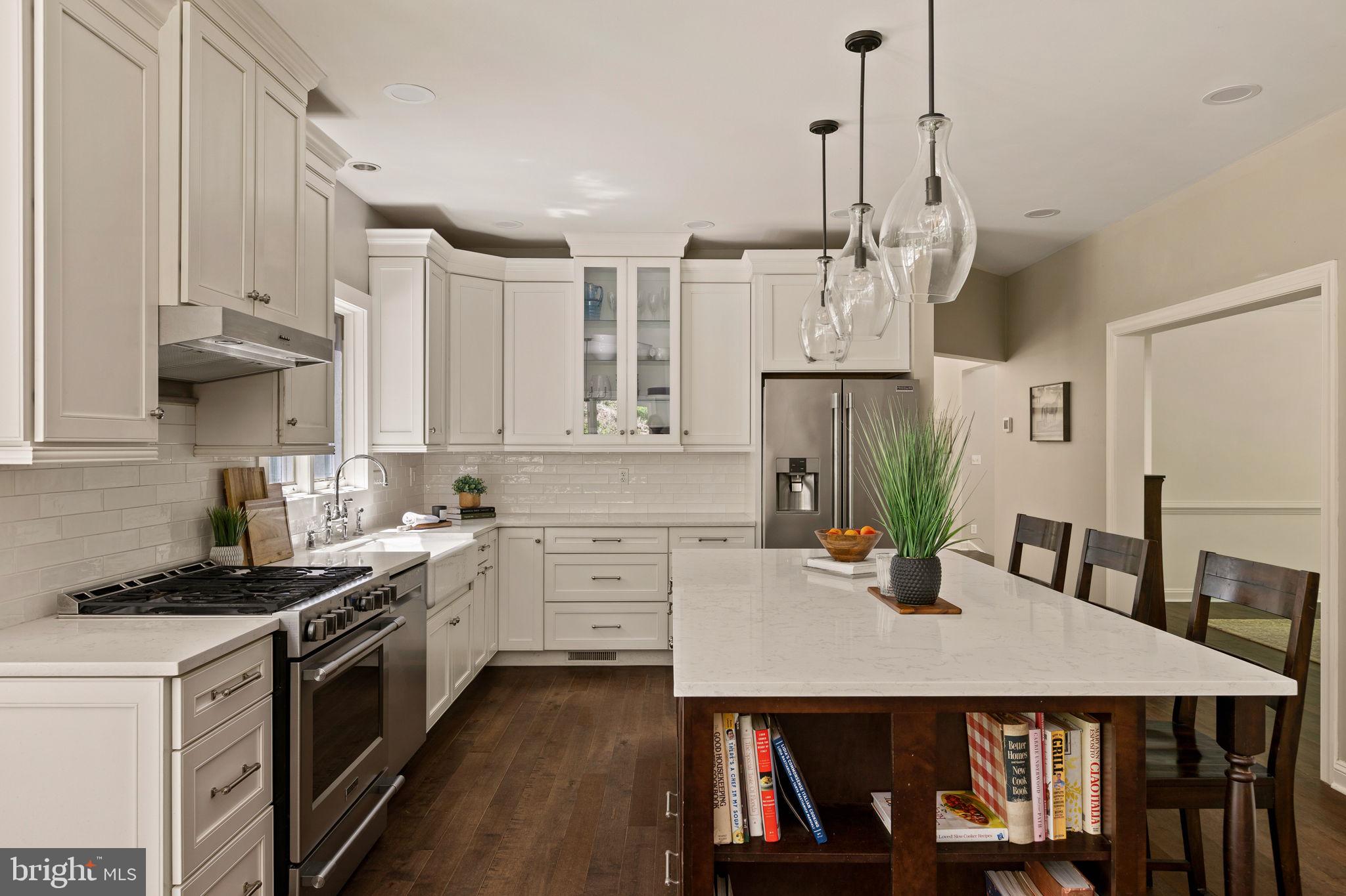 HUNTVIEW AT HORSES - Residential