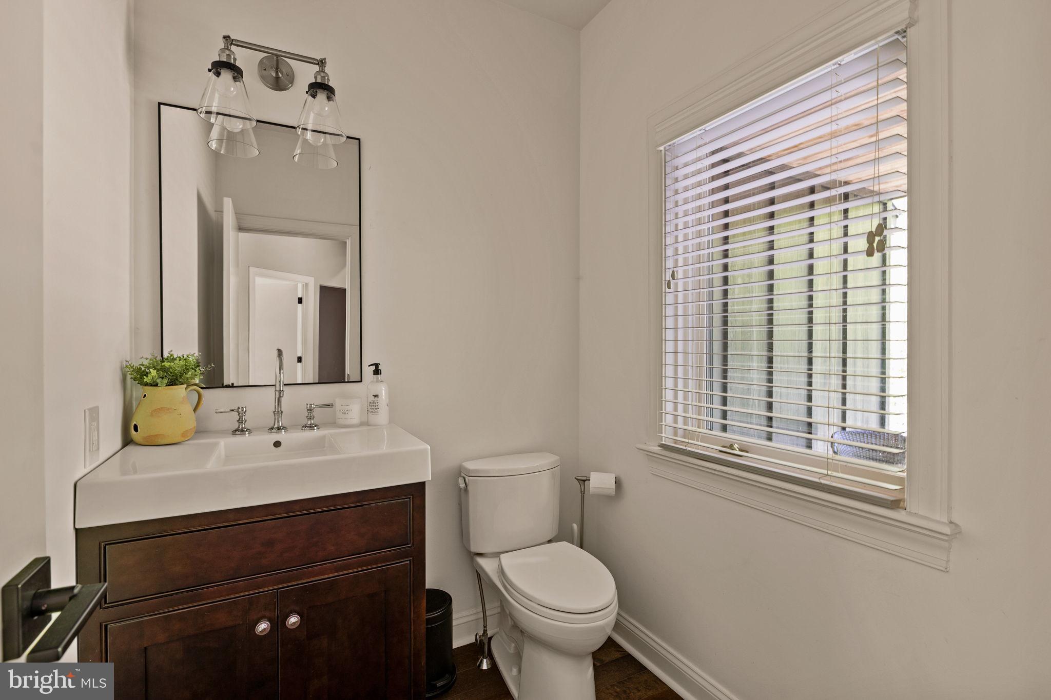 HUNTVIEW AT HORSES - Residential