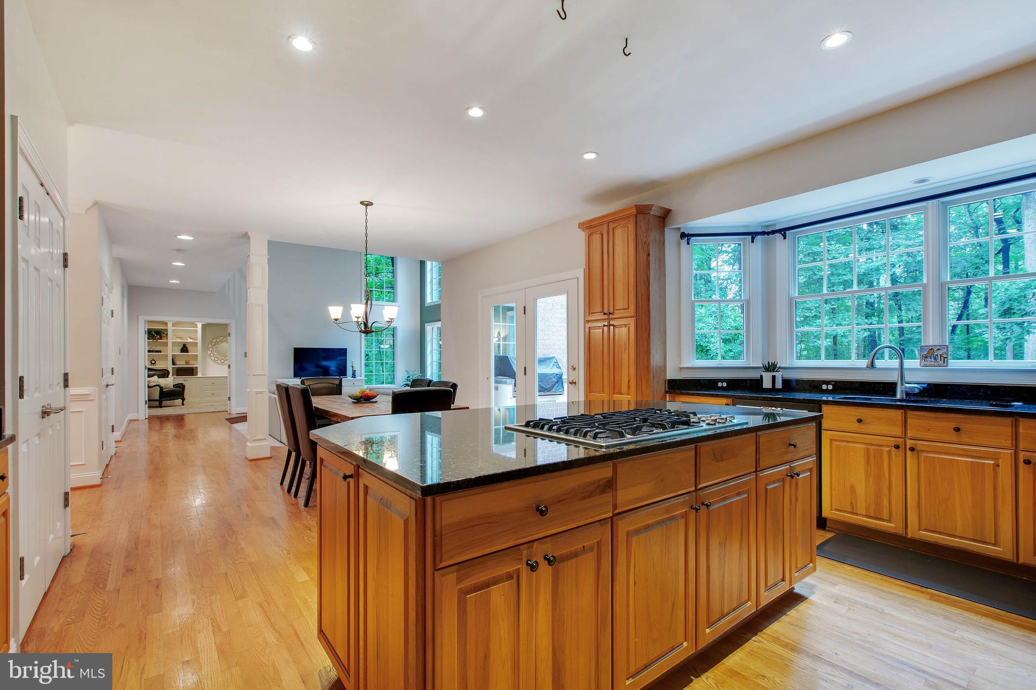 QUARTERFIELD - Residential