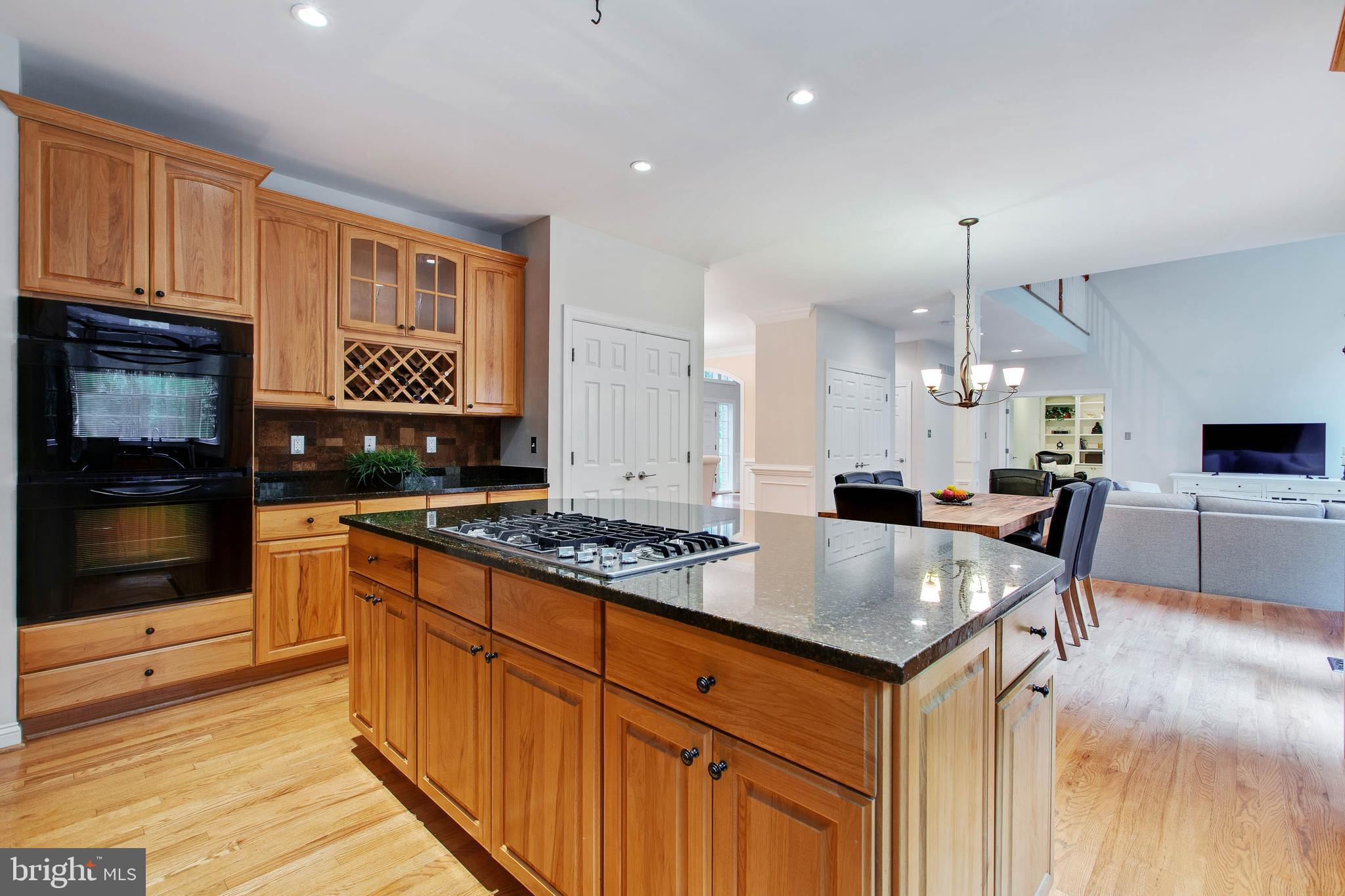 QUARTERFIELD - Residential