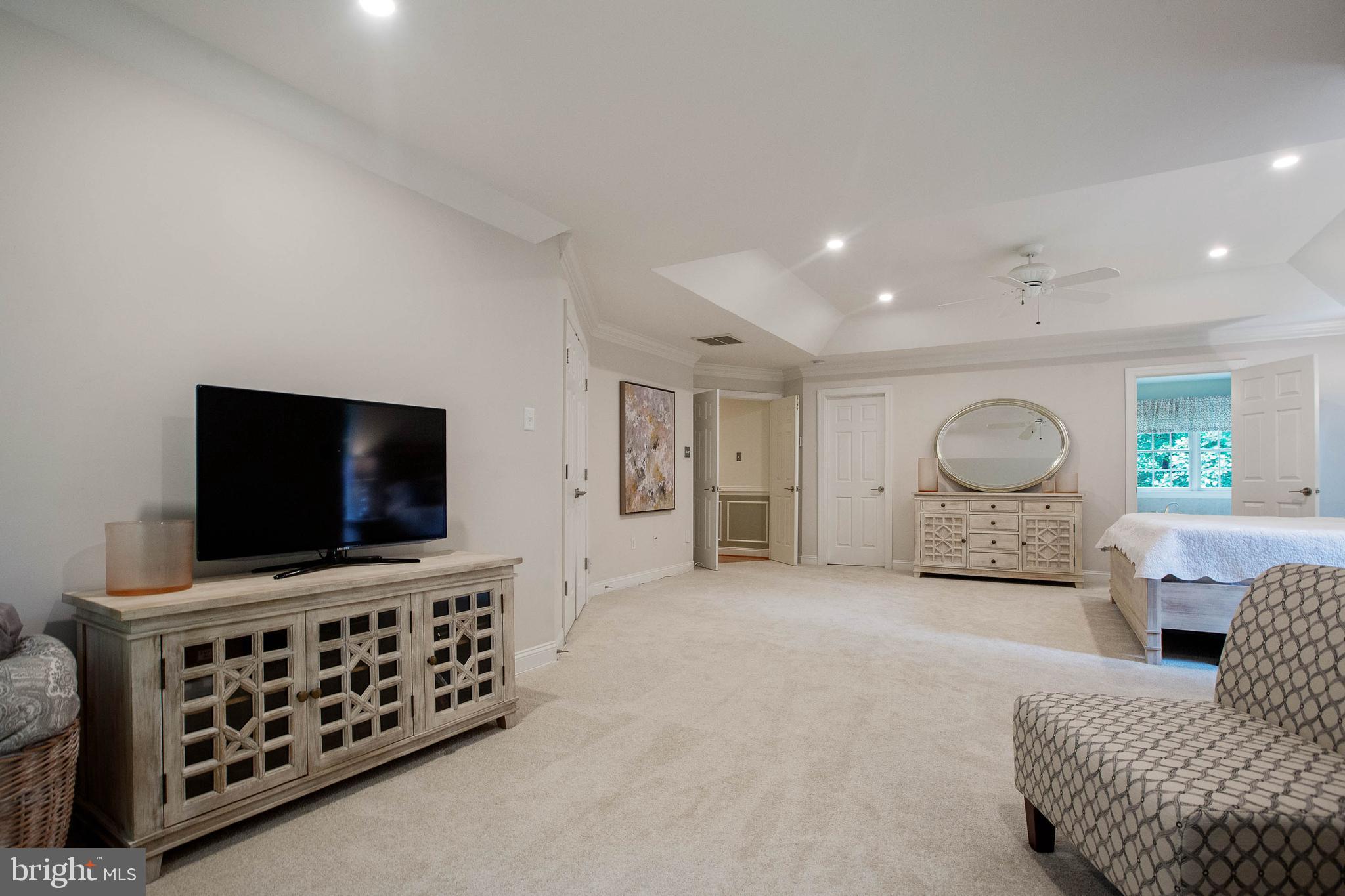 QUARTERFIELD - Residential