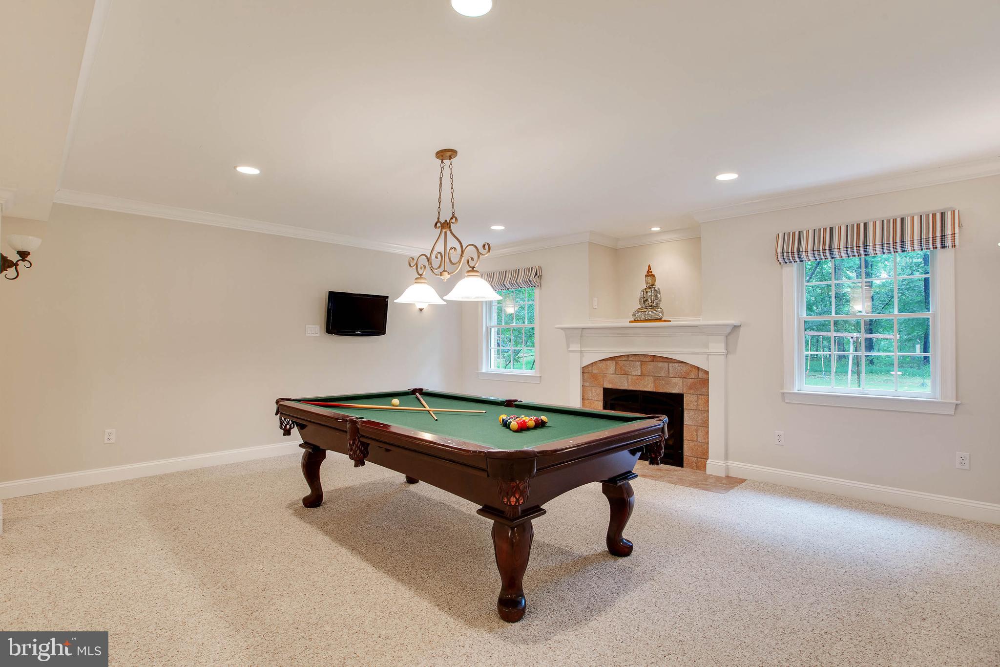 QUARTERFIELD - Residential