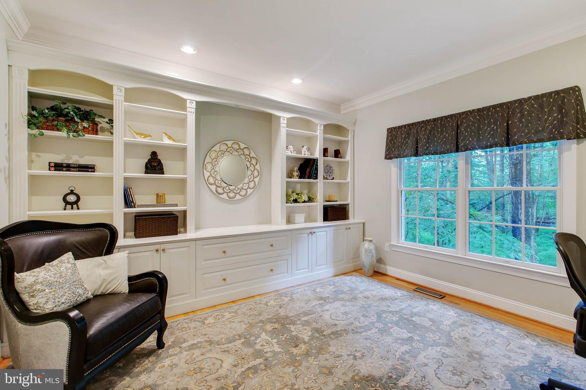 QUARTERFIELD - Residential