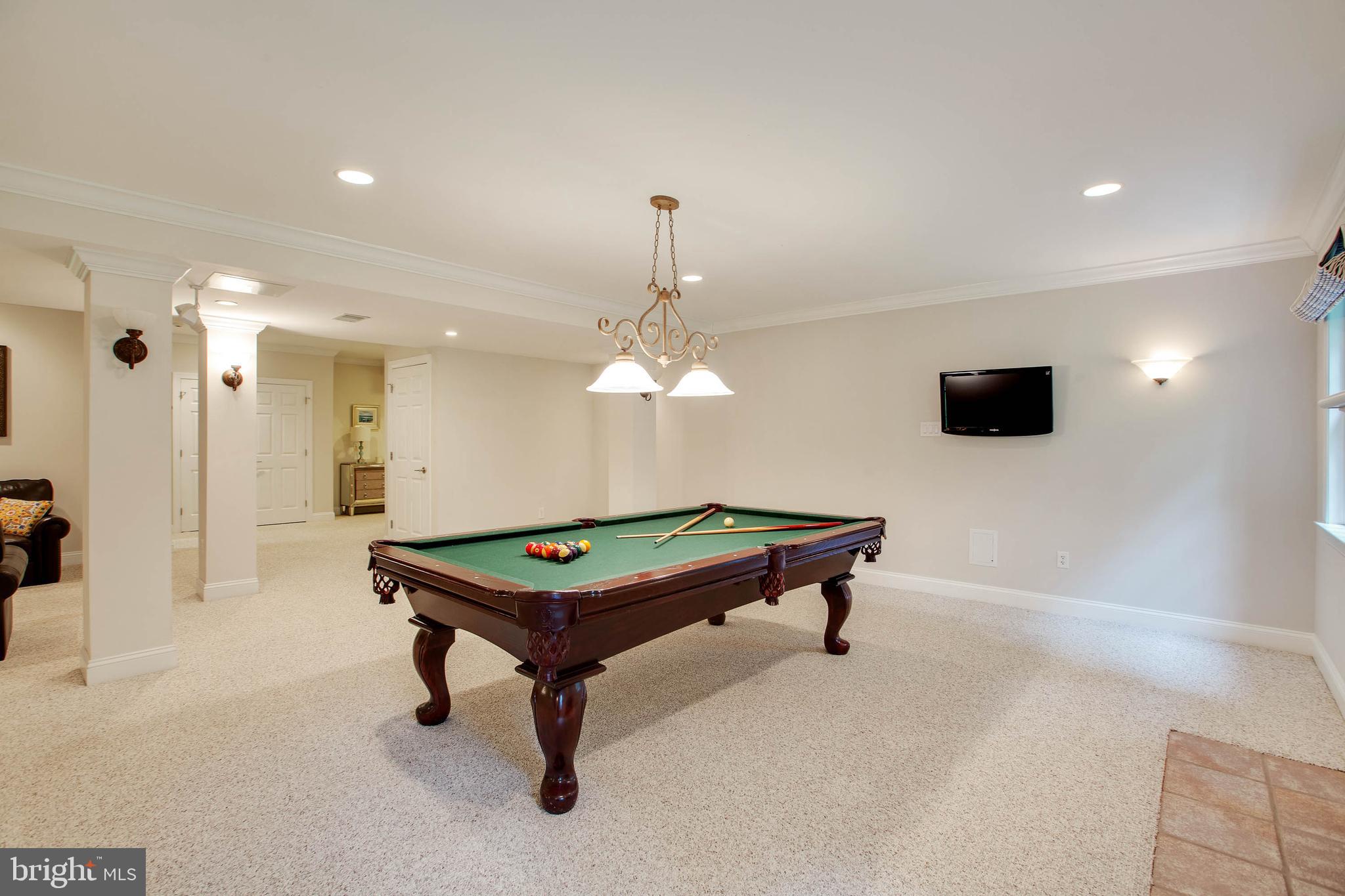 QUARTERFIELD - Residential