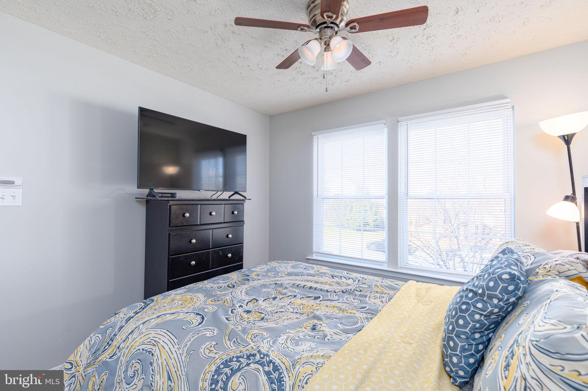 NORTH HILLS - Residential