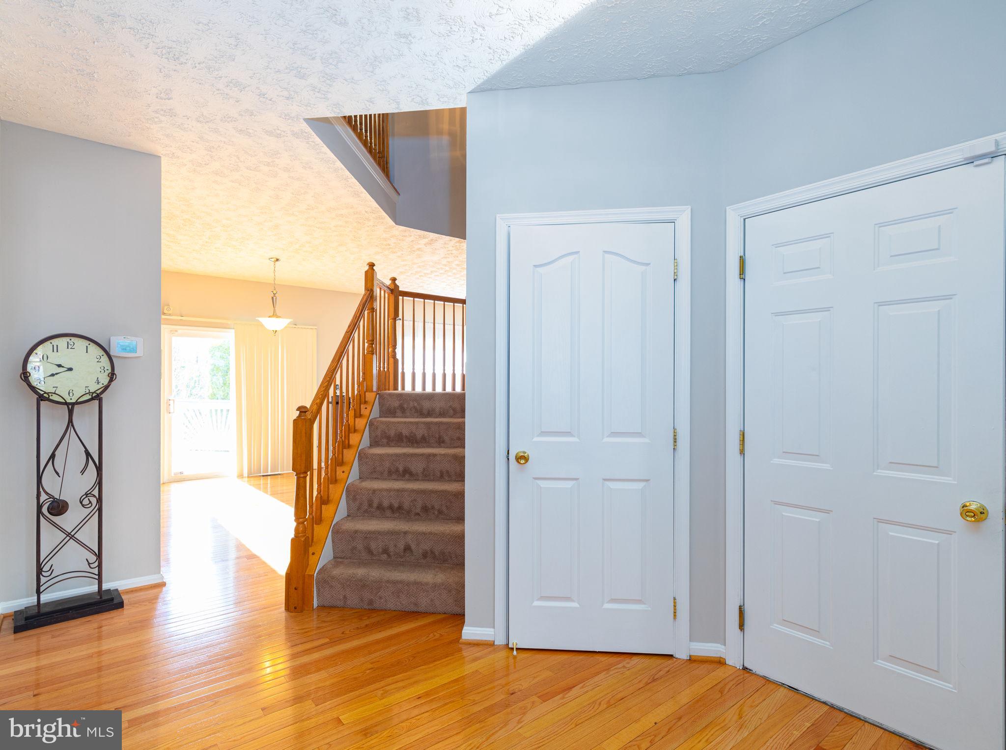 NORTH HILLS - Residential