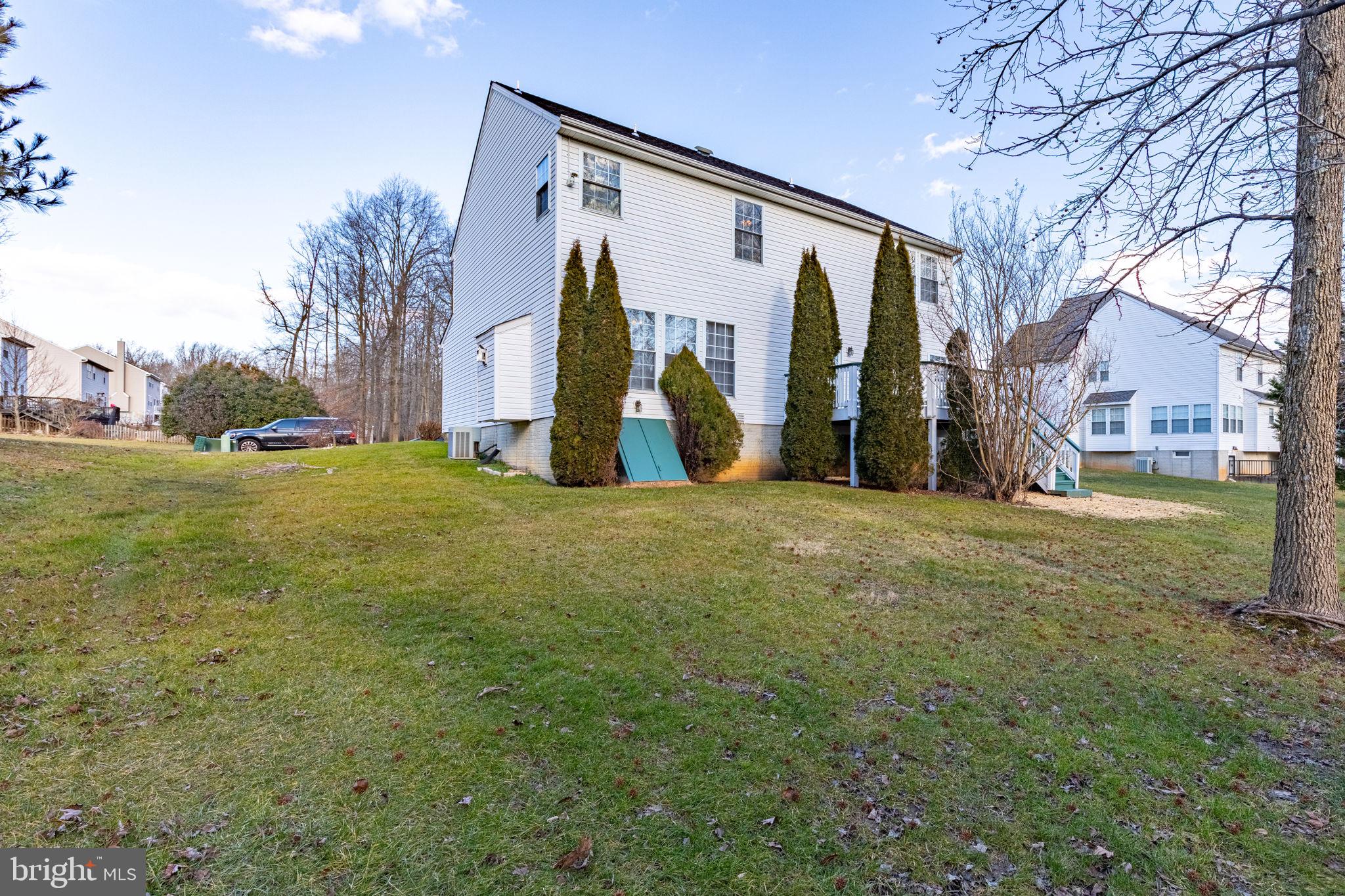 NORTH HILLS - Residential