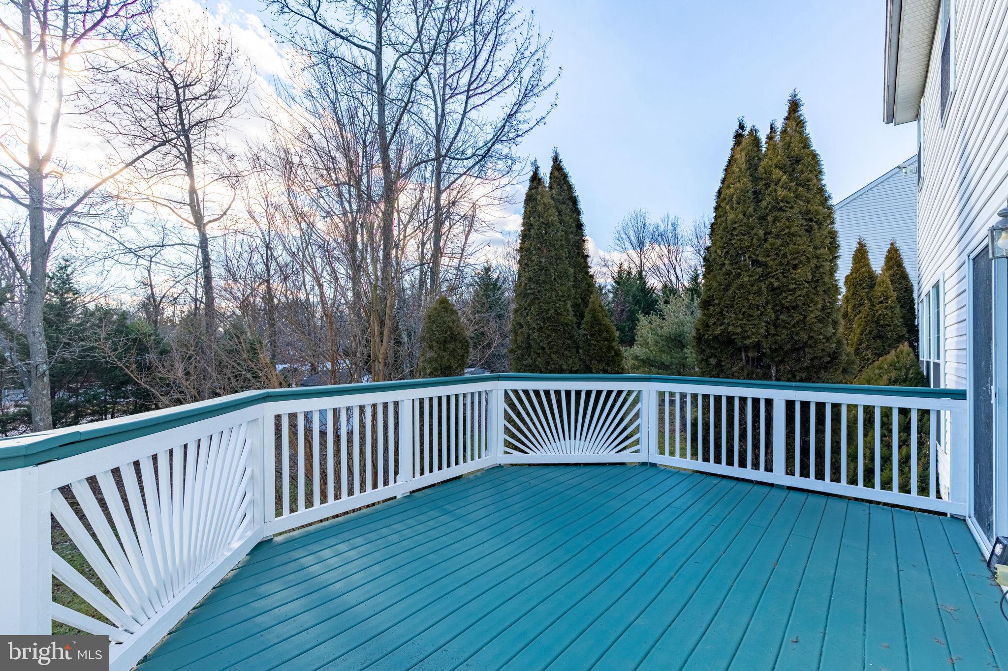 NORTH HILLS - Residential