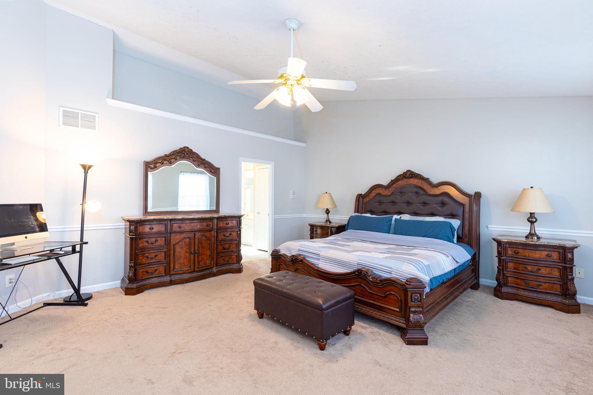 NORTH HILLS - Residential